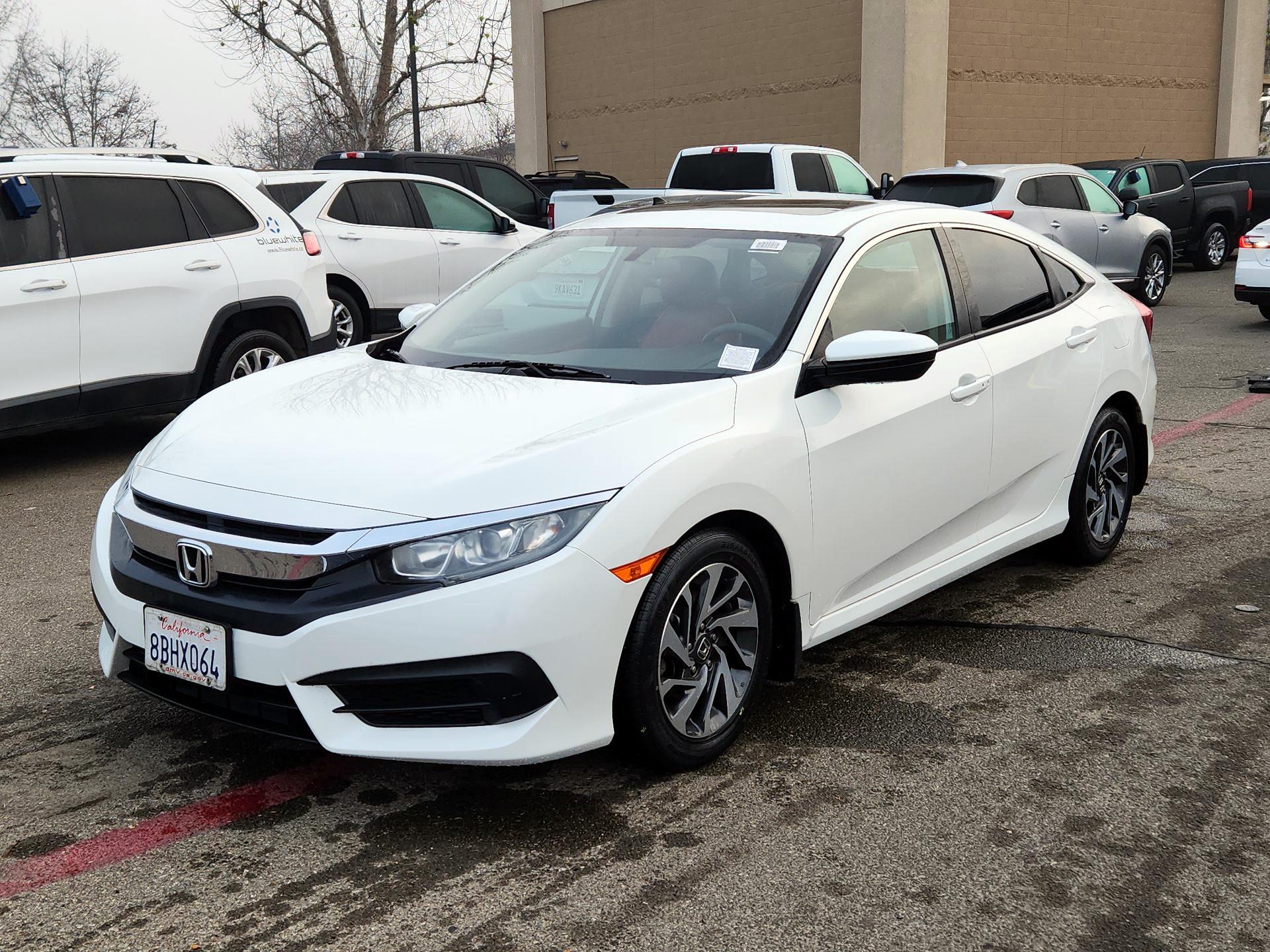 Thumbnail: 2017 Honda Civic - 3