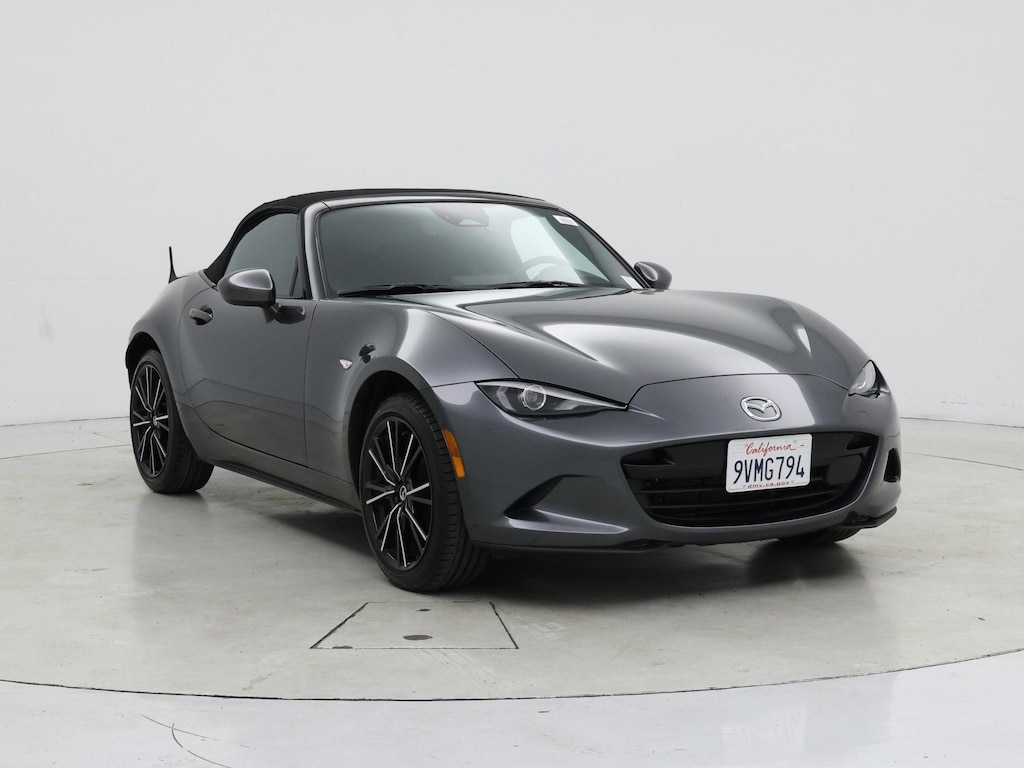 Mazda MX-5 Miata Grand Touring RWD