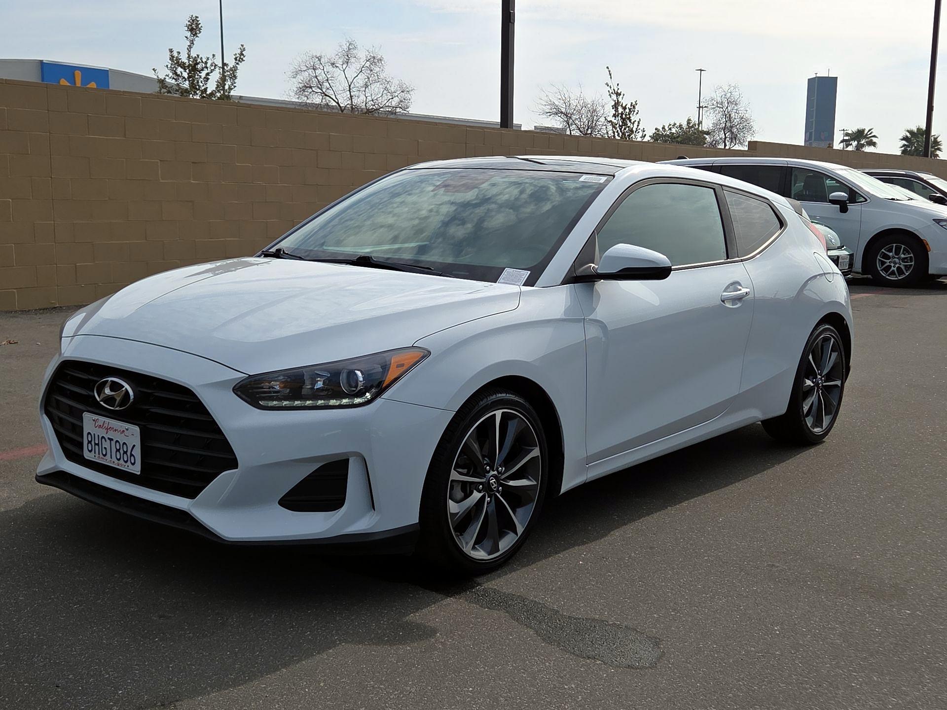 Thumbnail: 2019 Hyundai Veloster - 3