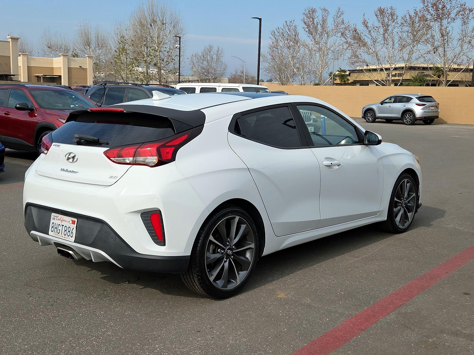 Thumbnail: 2019 Hyundai Veloster - 5
