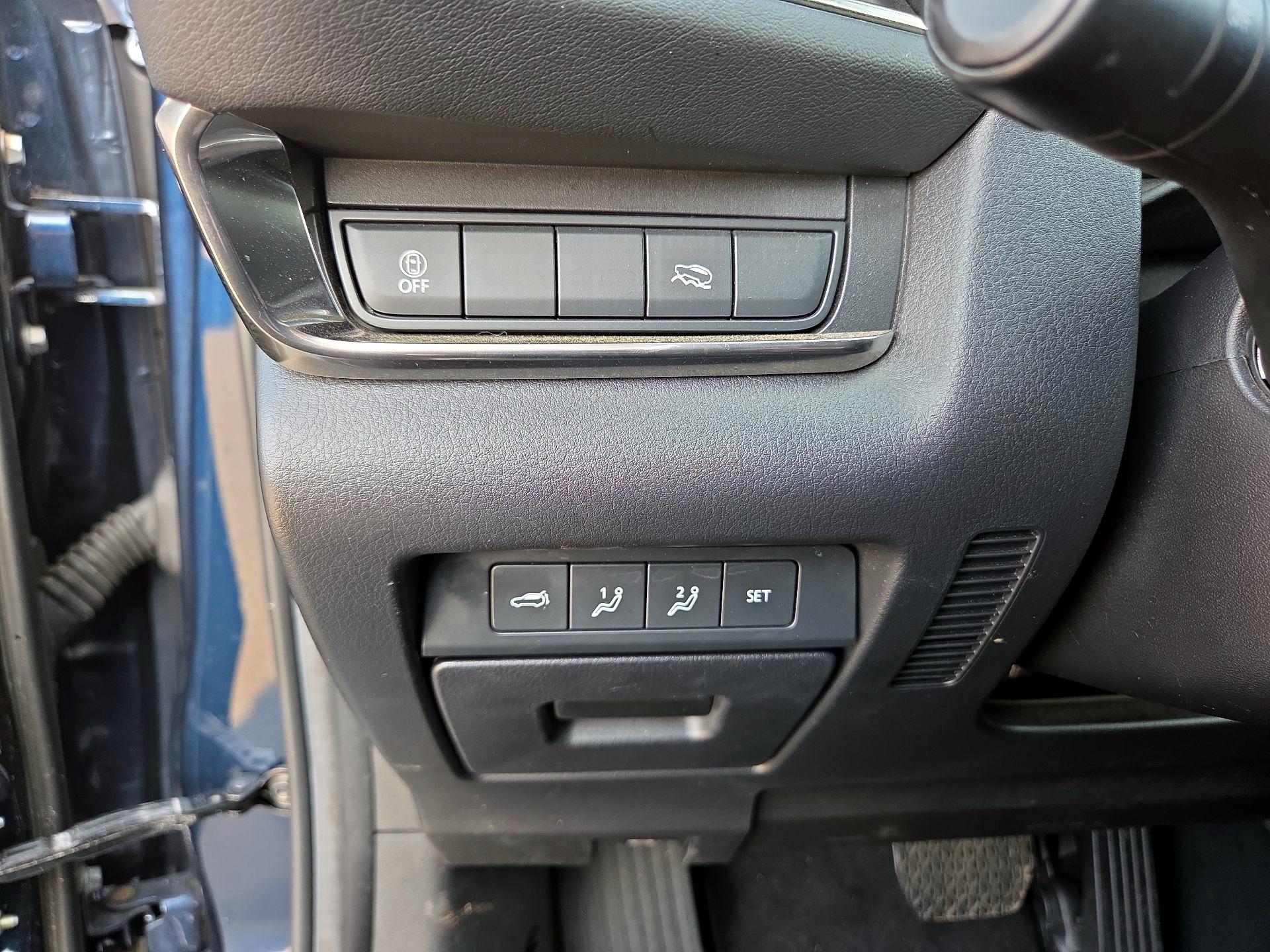 Thumbnail: 2022 Mazda CX-30 - 11