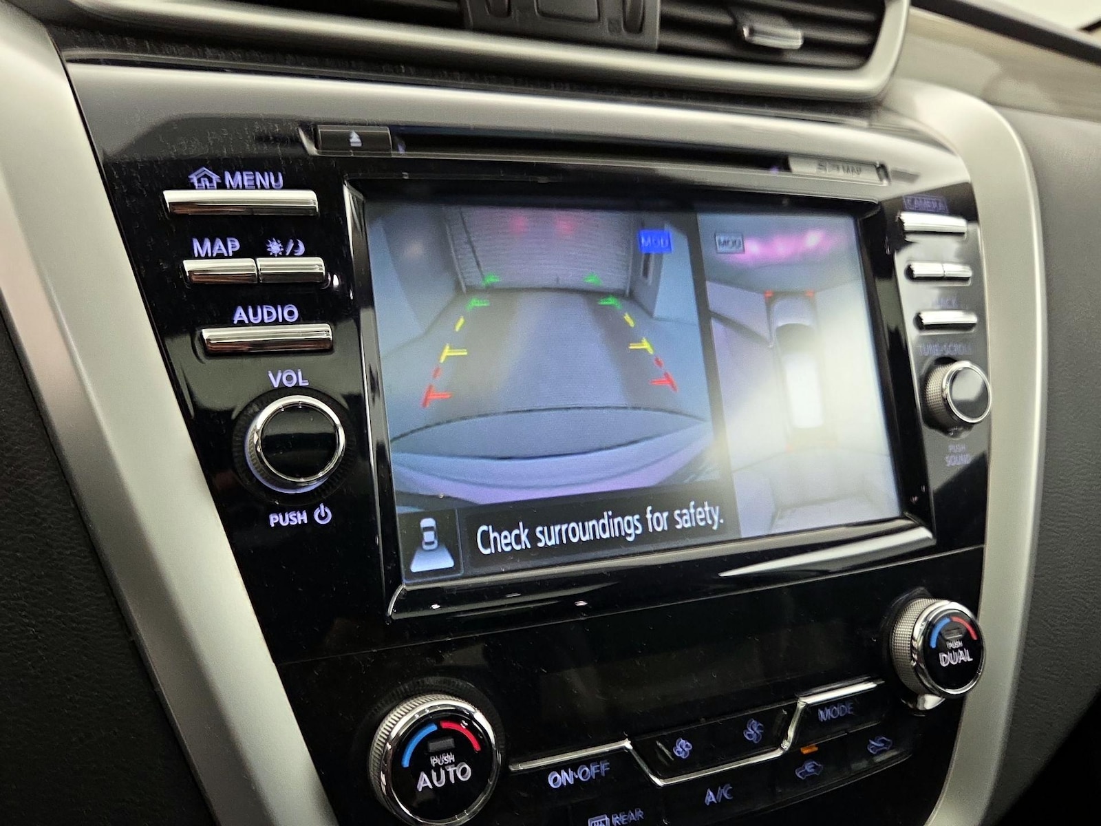 2017 Nissan Murano Platinum - Photo 16