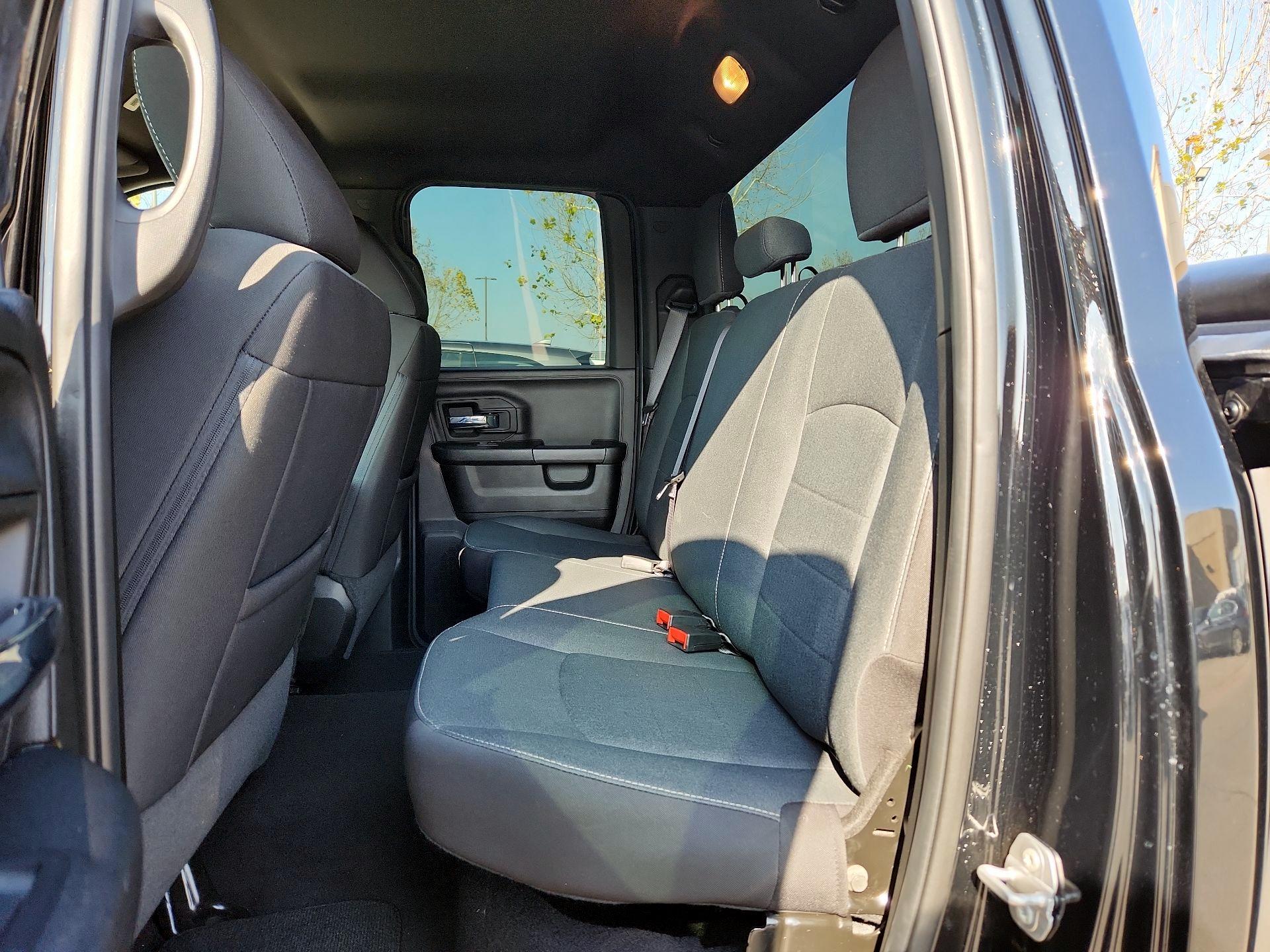 Thumbnail: 2022 RAM 1500 Classic - 16