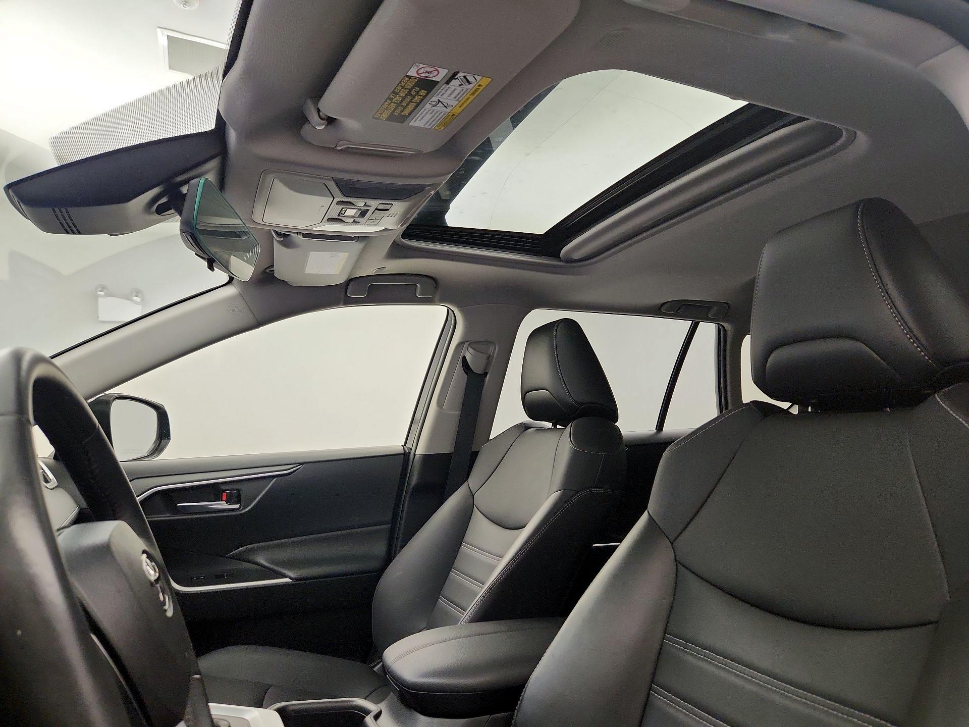 Thumbnail: 2023 Toyota RAV4 - 19