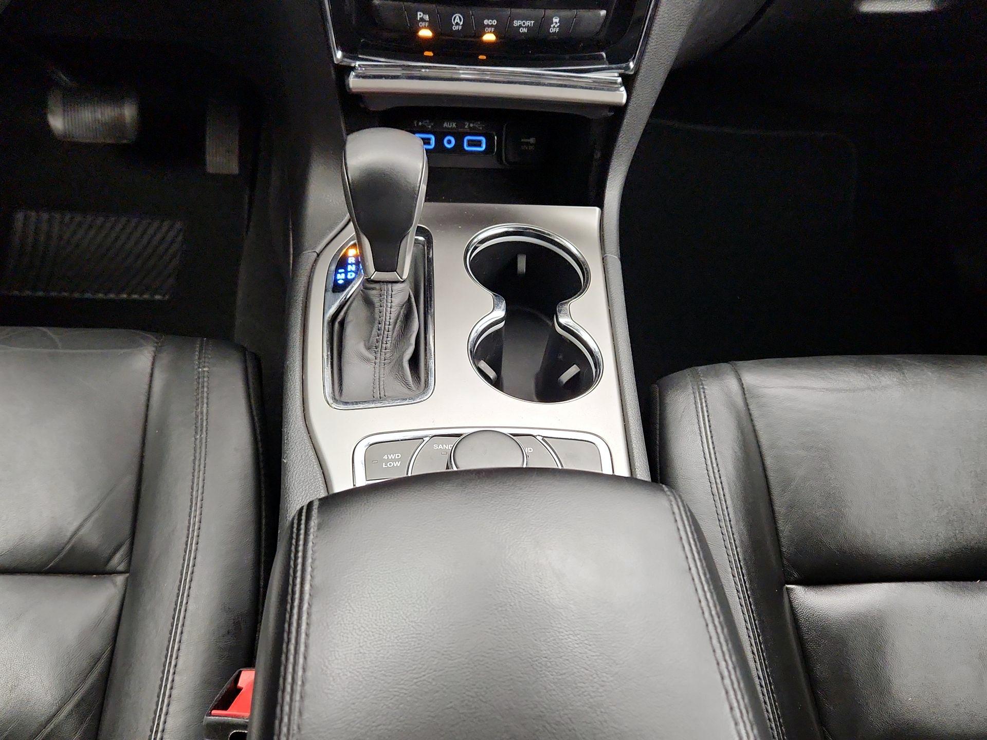 Thumbnail: 2019 Jeep Grand Cherokee - 18