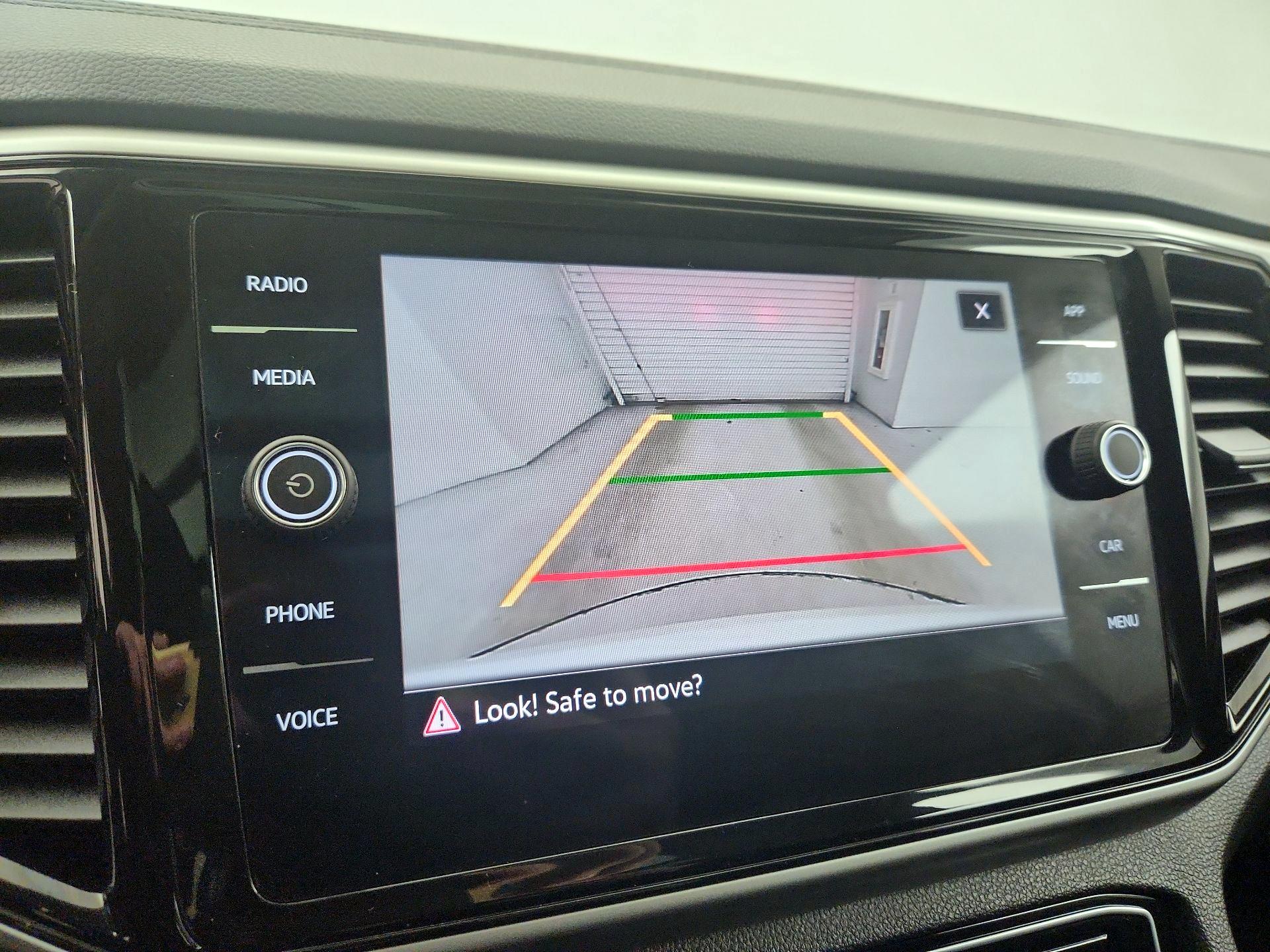 Thumbnail: 2023 Volkswagen Atlas - 14