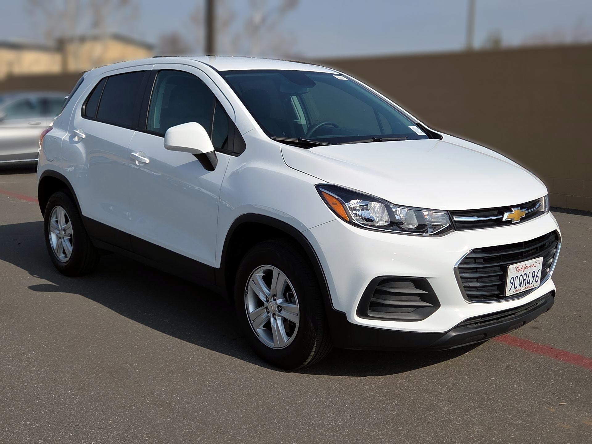 Thumbnail: 2022 Chevrolet Trax - 1