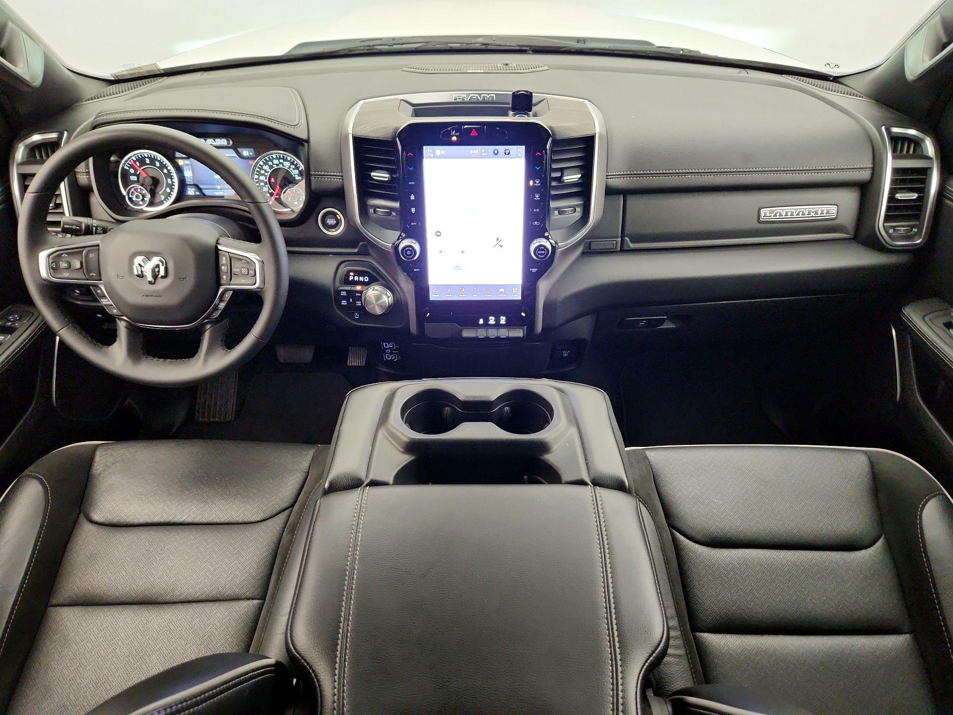 Thumbnail: 2025 RAM 1500 - 9