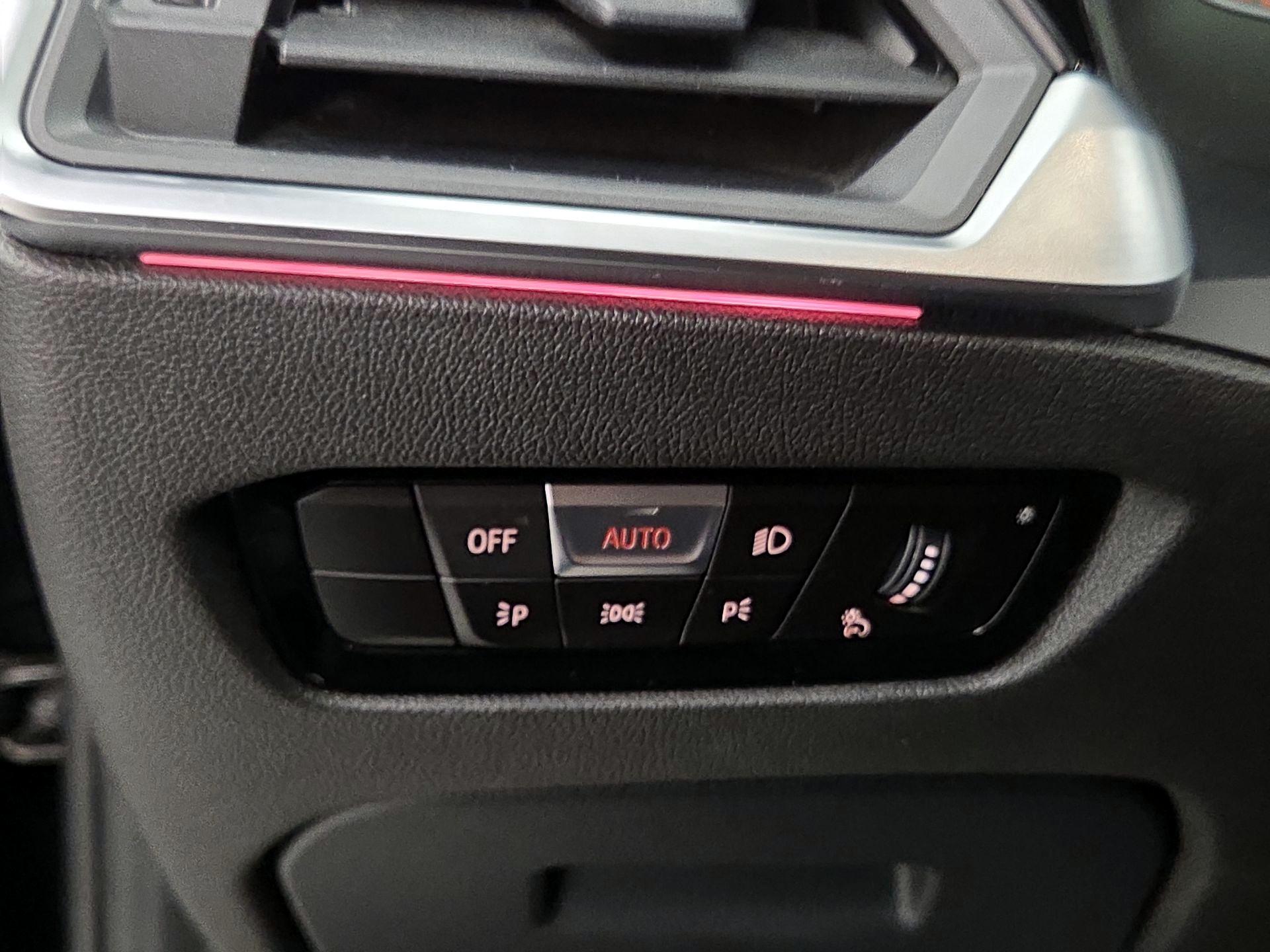 Thumbnail: 2021 BMW 3 Series - 13