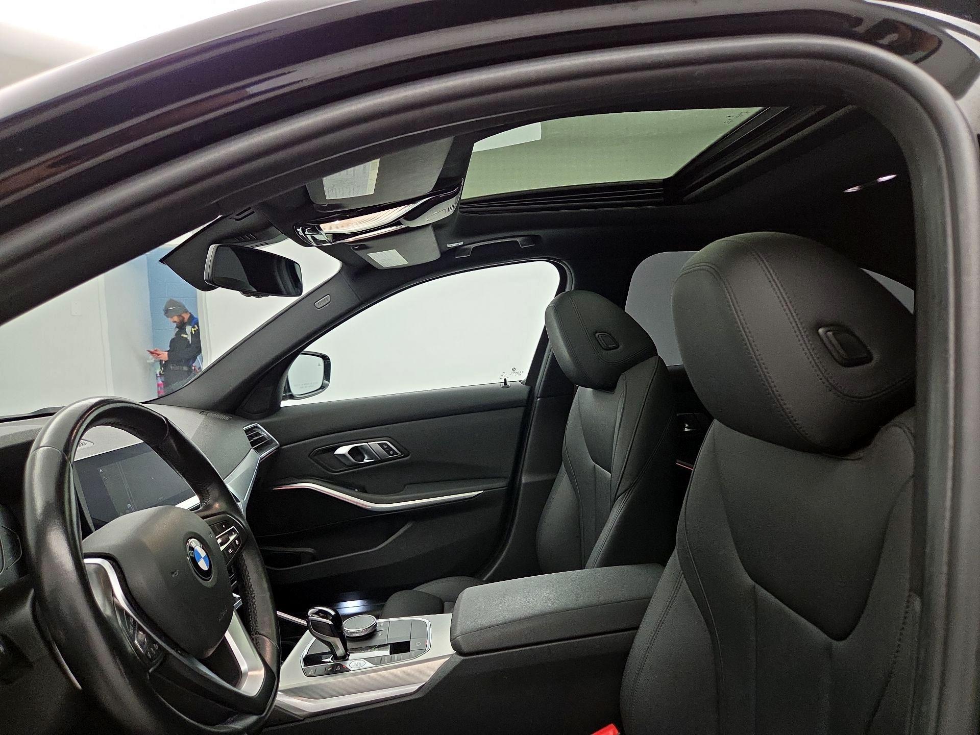 Thumbnail: 2021 BMW 3 Series - 20