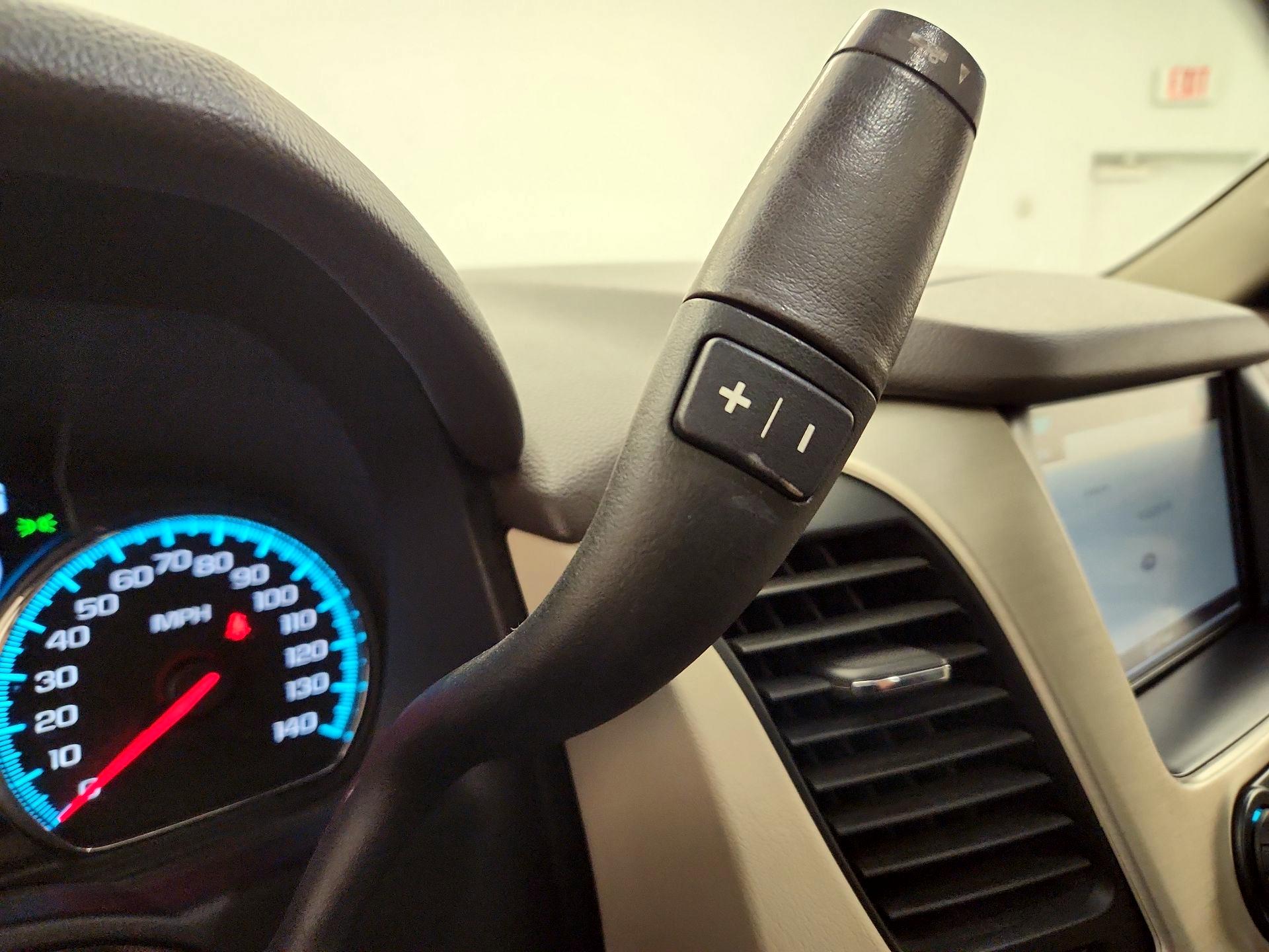 Thumbnail: 2019 GMC Yukon - 18