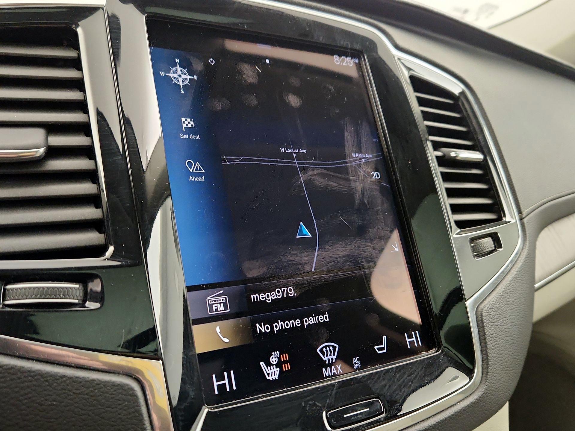 Thumbnail: 2022 Volvo XC90 - 14