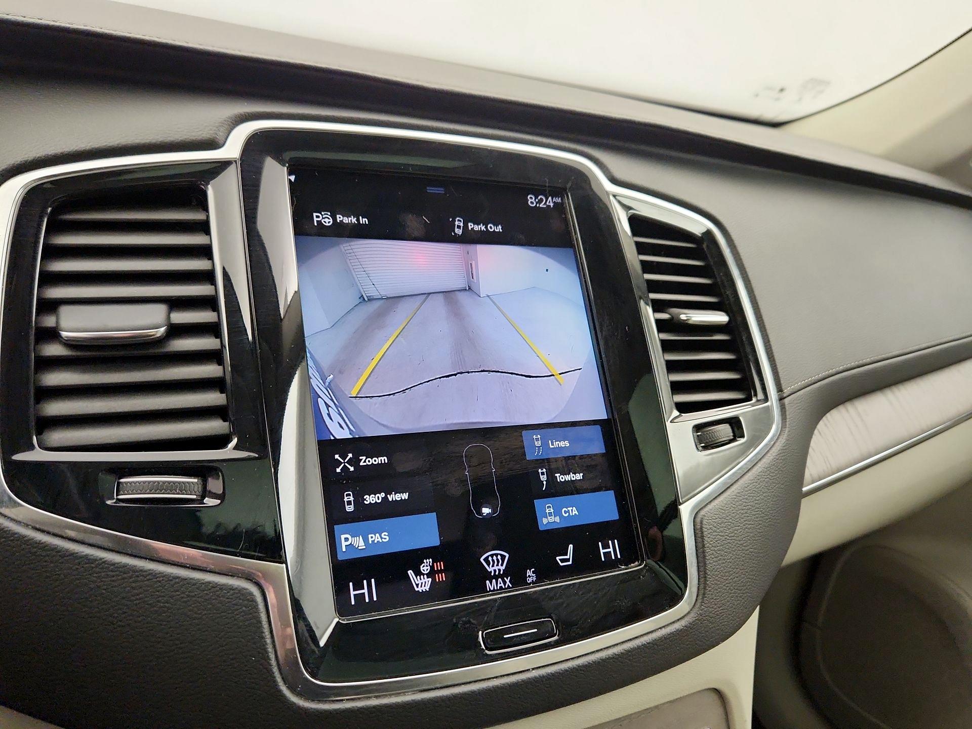 Thumbnail: 2022 Volvo XC90 - 15