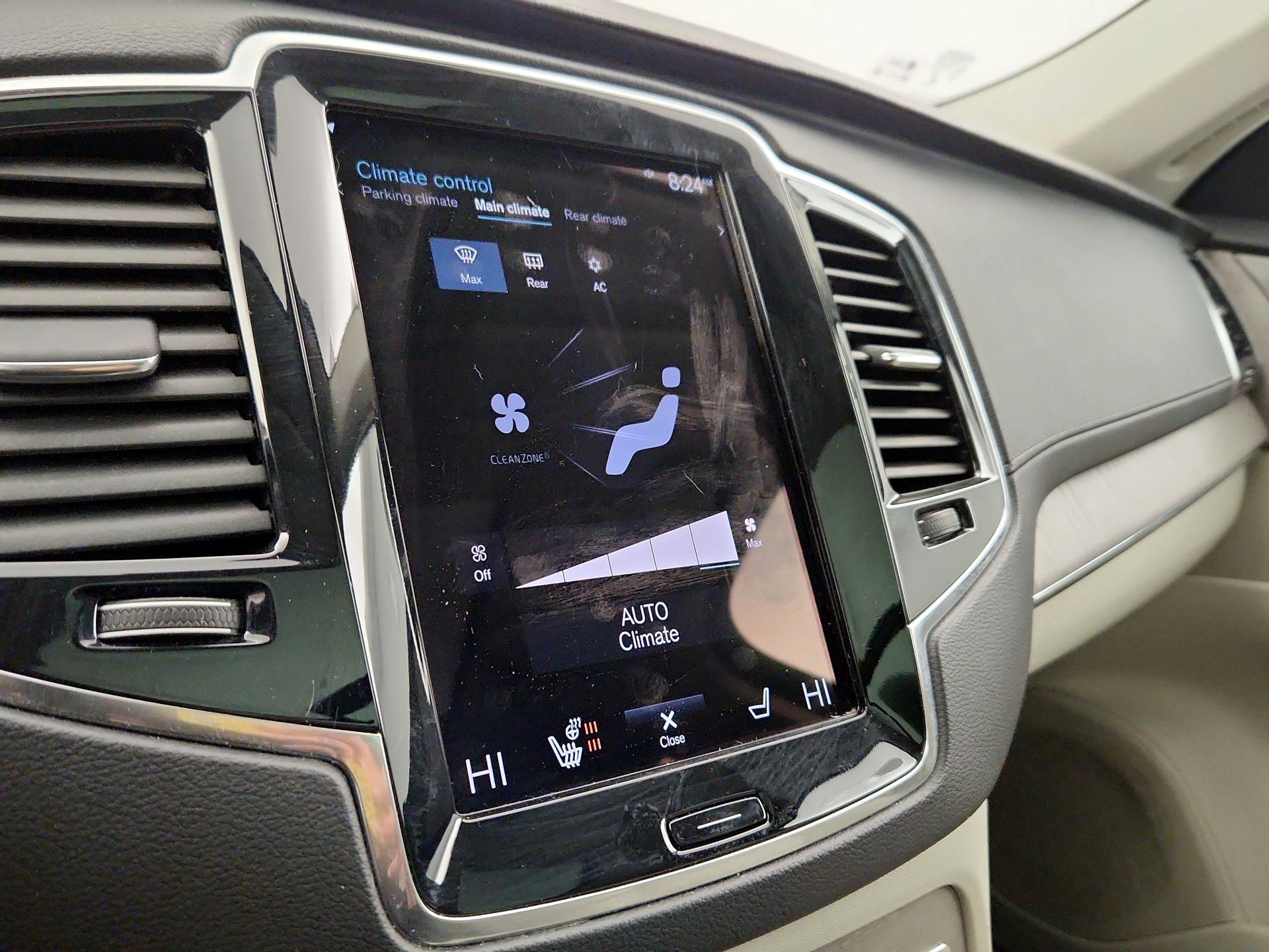 Thumbnail: 2022 Volvo XC90 - 17