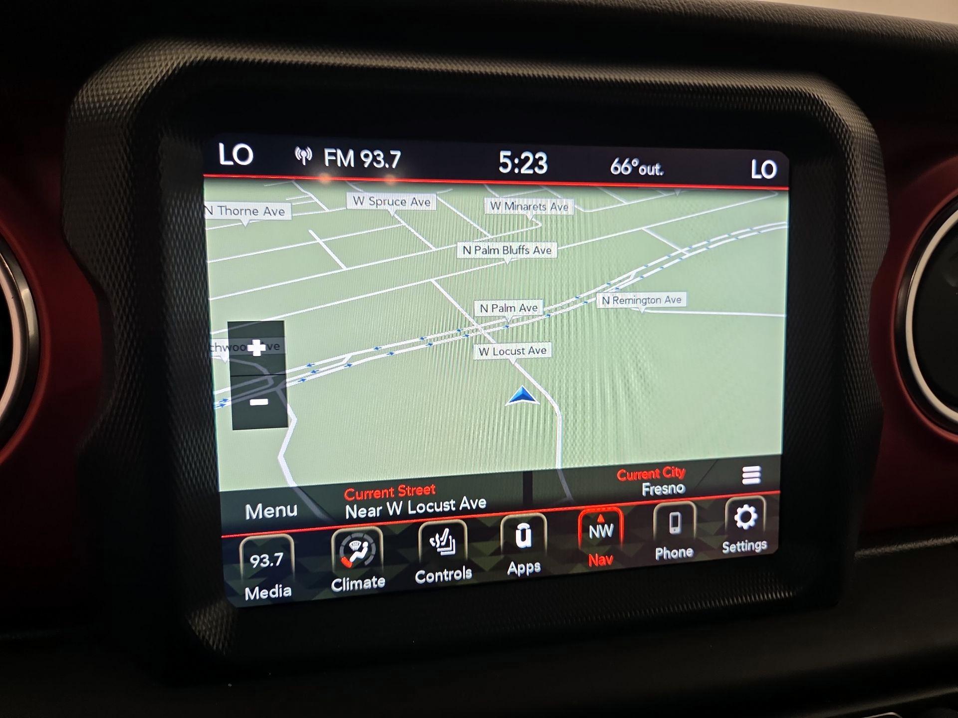 Thumbnail: 2020 Jeep Gladiator - 14