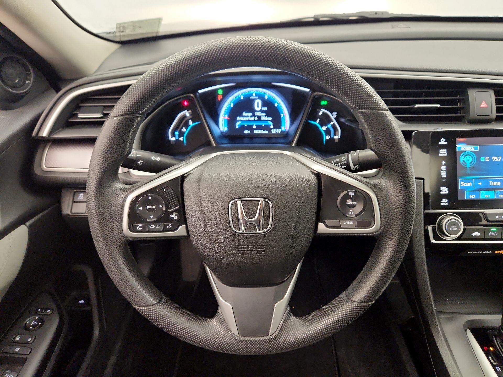 Thumbnail: 2016 Honda Civic - 10