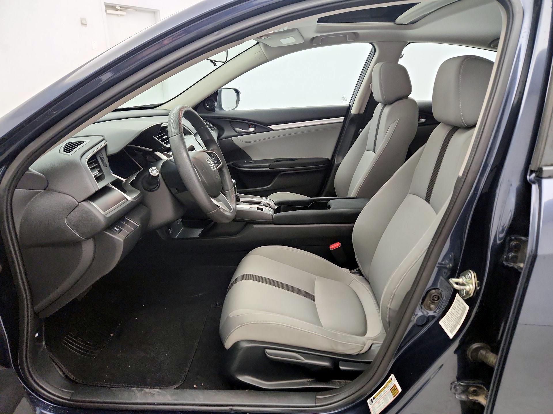 Thumbnail: 2016 Honda Civic - 11