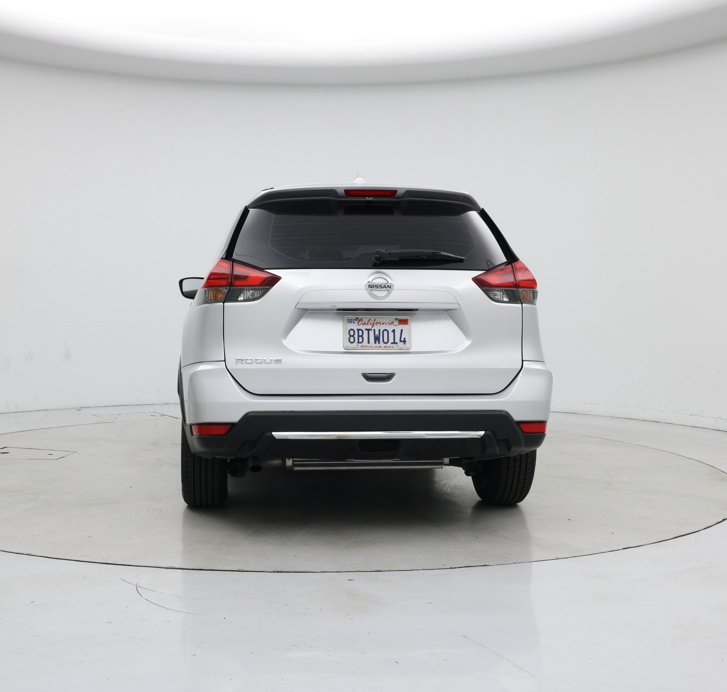 Thumbnail: 2017 Nissan Rogue - 6