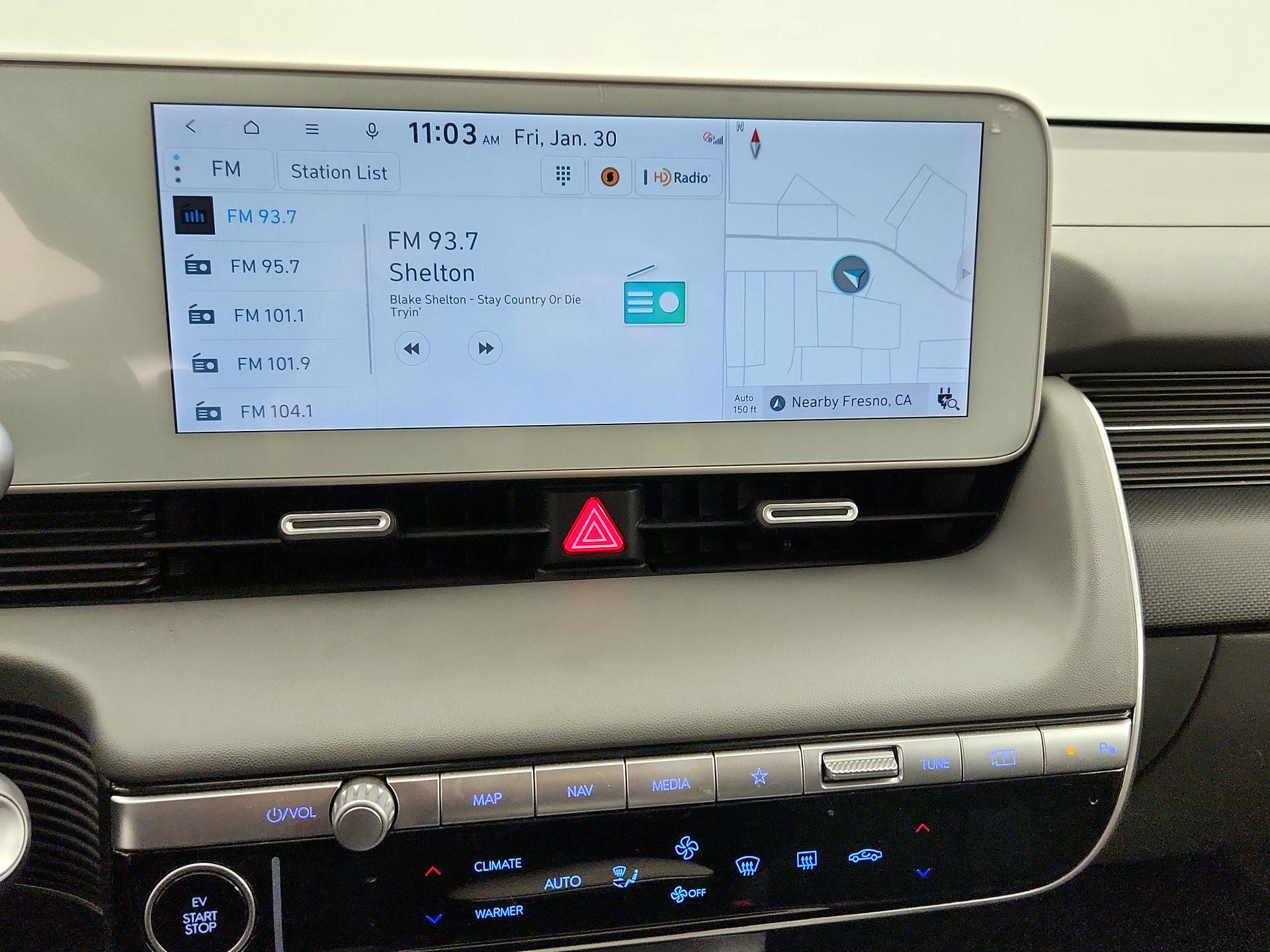 Thumbnail: 2022 Hyundai Ioniq 5 - 16