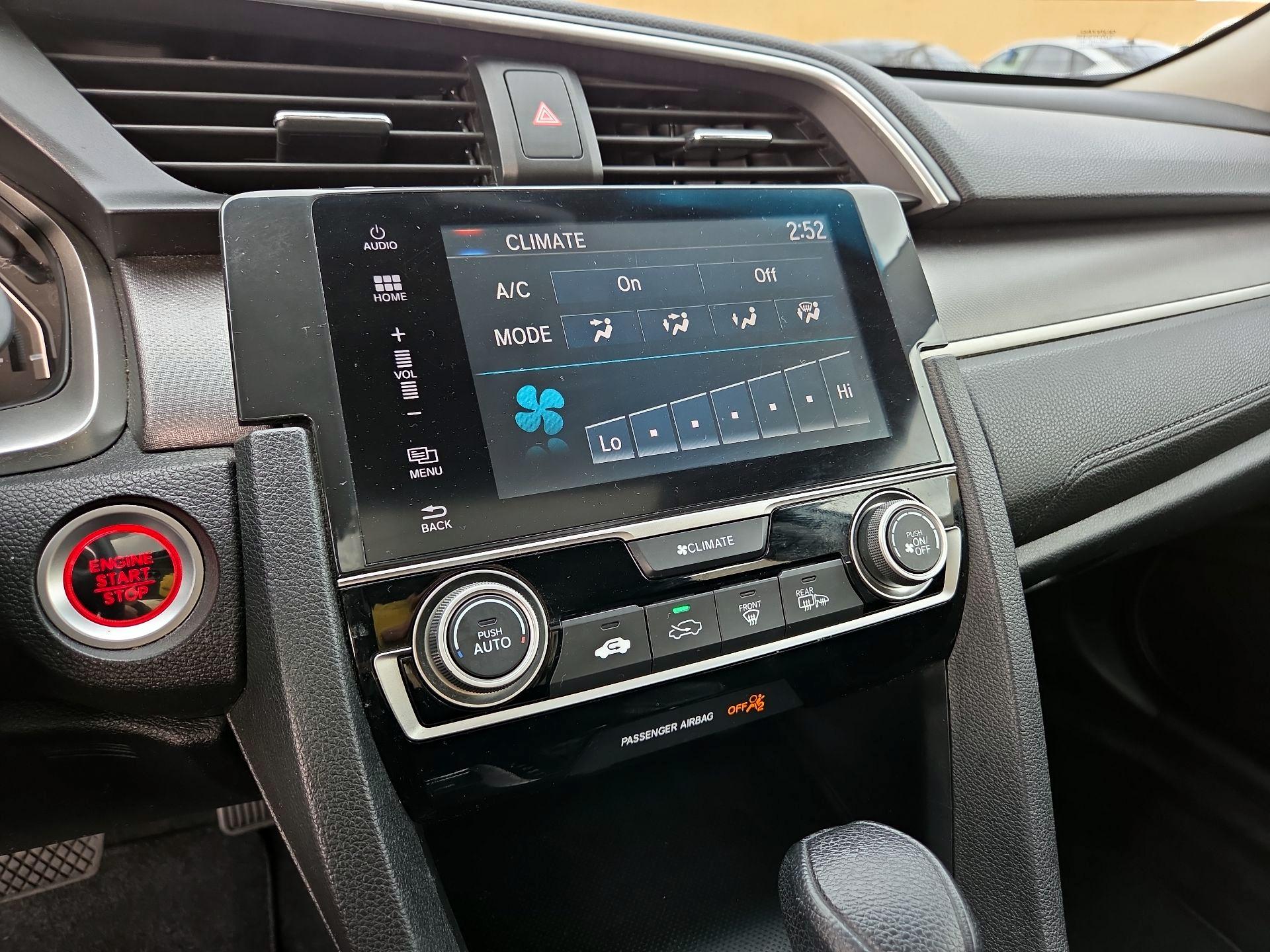 Thumbnail: 2016 Honda Civic - 14