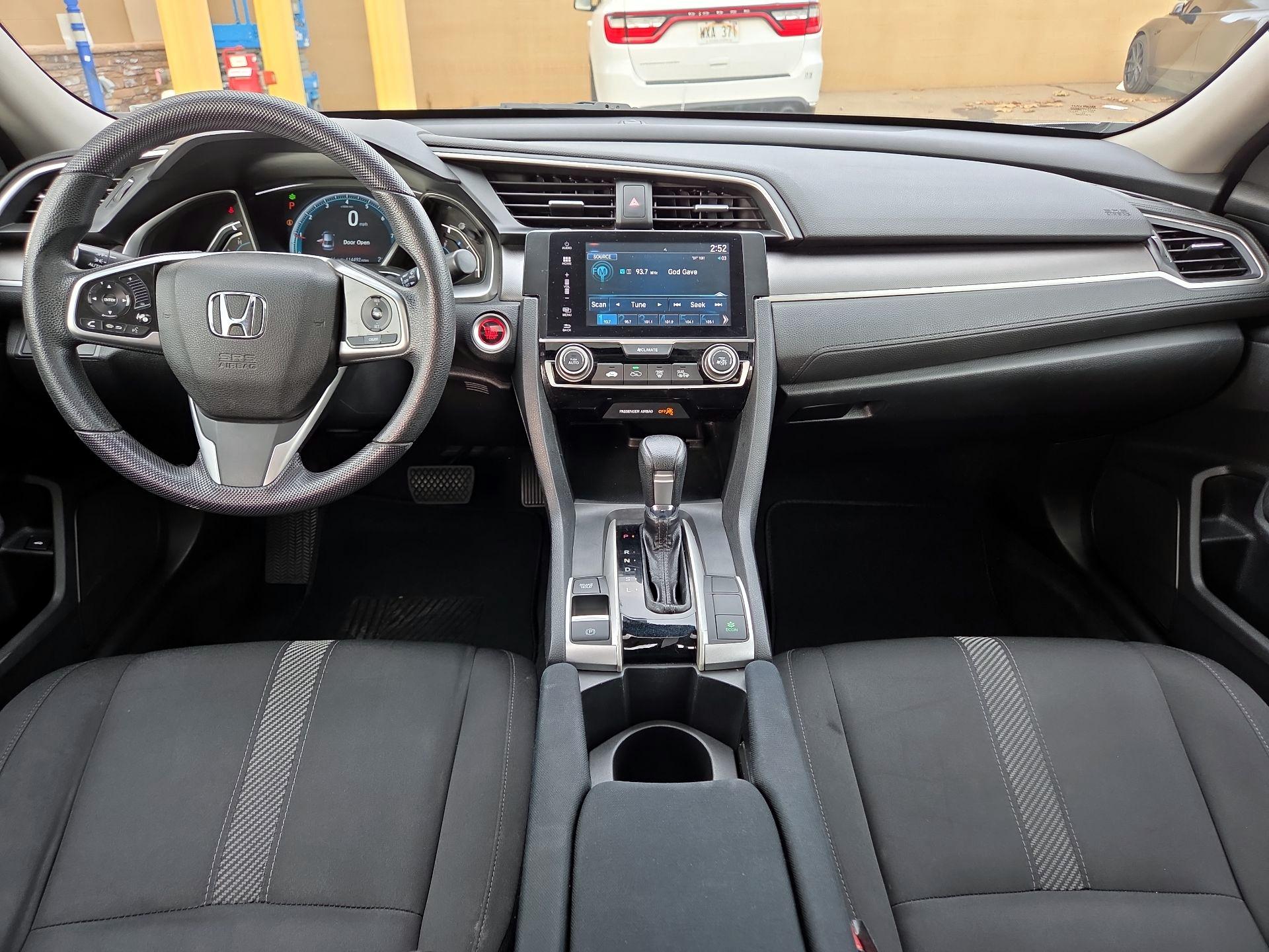 Thumbnail: 2016 Honda Civic - 8