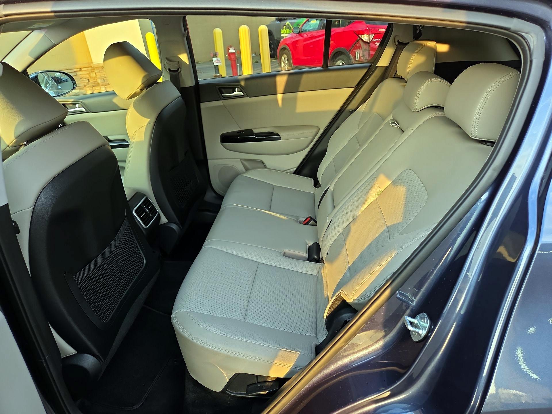 Thumbnail: 2021 Kia Sportage - 17