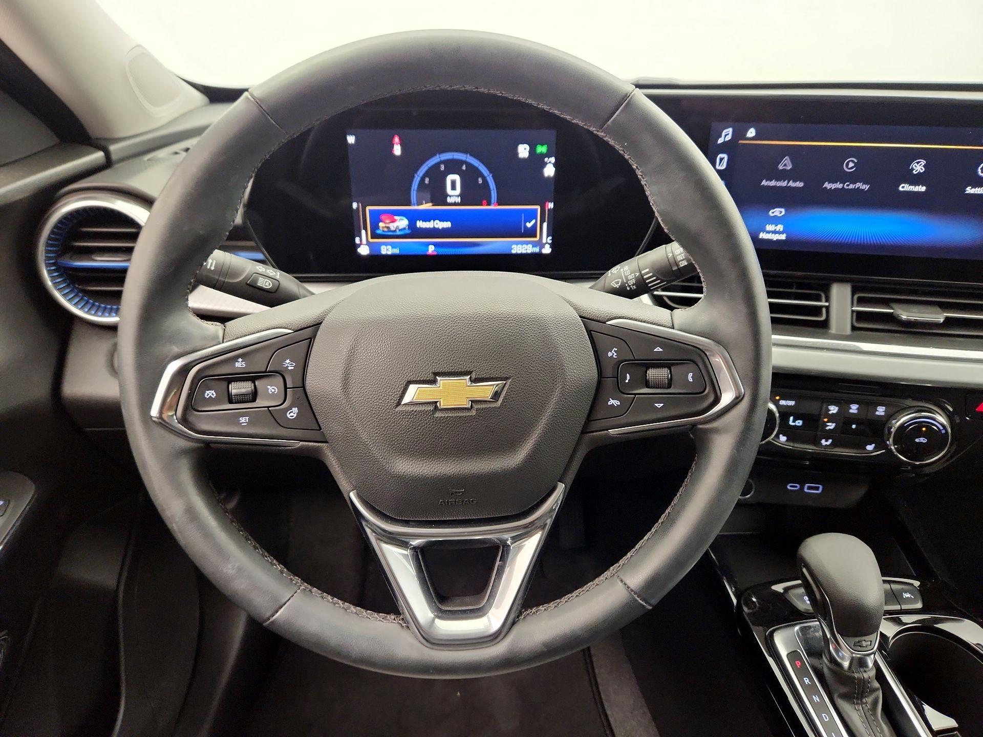 Thumbnail: 2024 Chevrolet Trax - 10