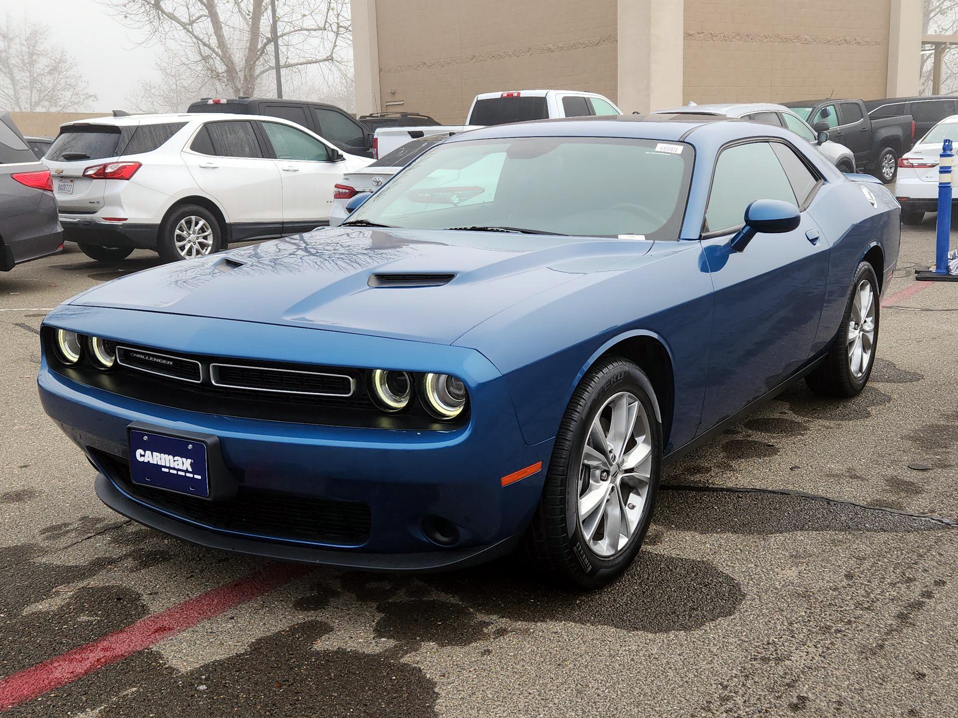 Thumbnail: 2022 Dodge Challenger - 3