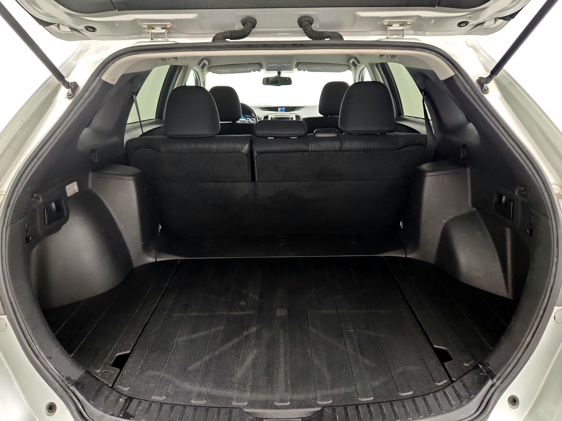 Thumbnail: 2014 Toyota Venza - 19