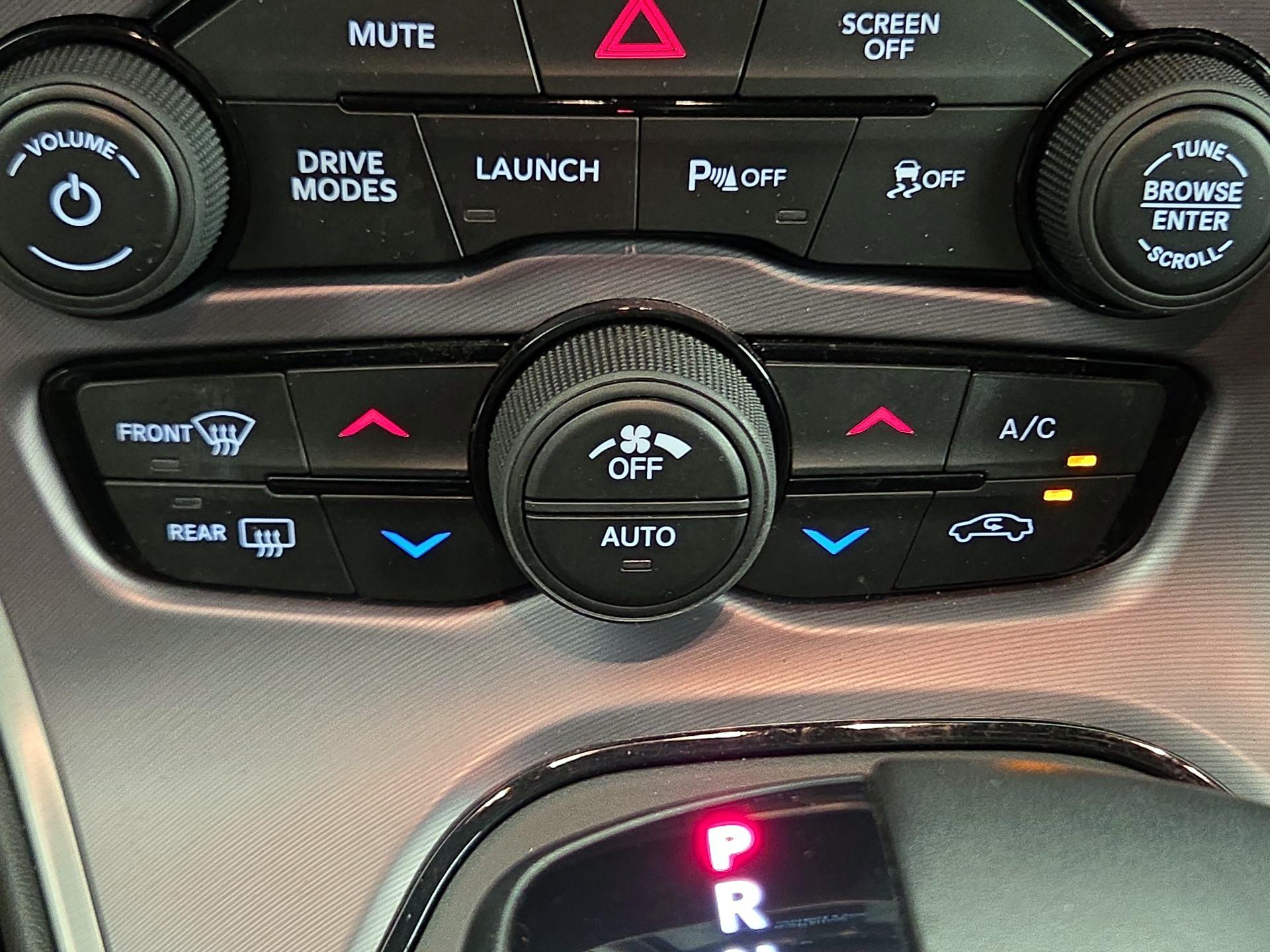 Thumbnail: 2019 Dodge Challenger - 17