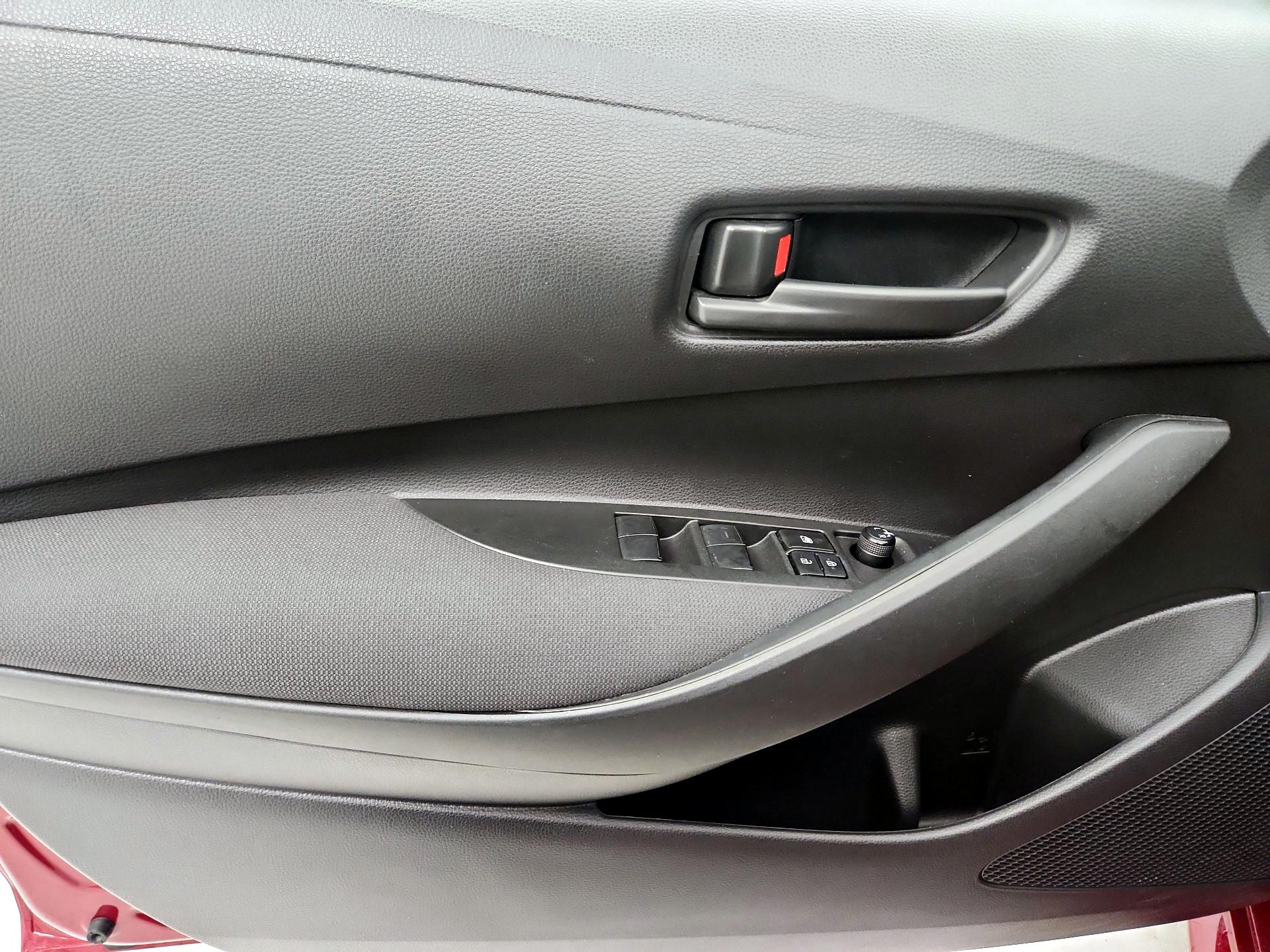 Thumbnail: 2022 Toyota Corolla - 12