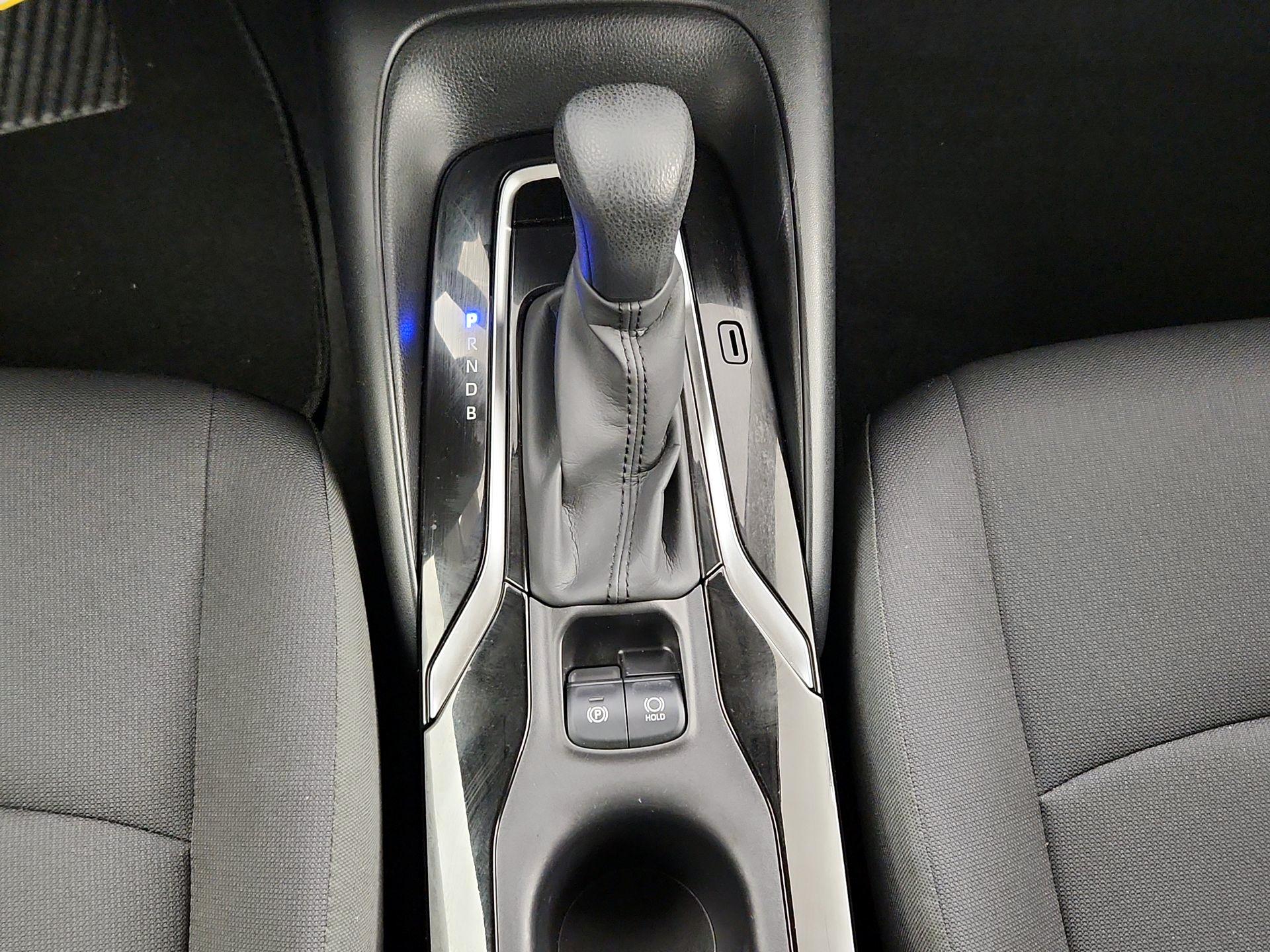 Thumbnail: 2022 Toyota Corolla - 17