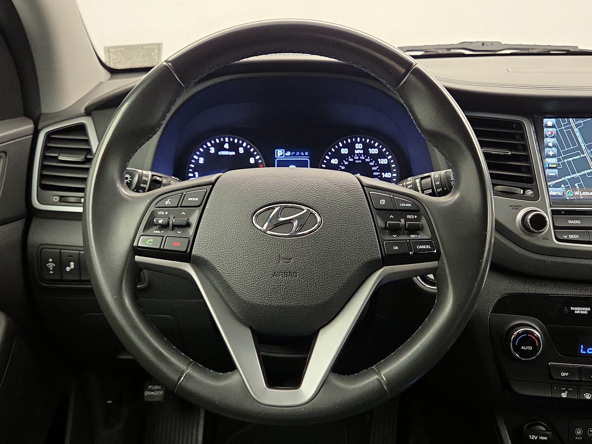 Thumbnail: 2018 Hyundai Tucson - 10