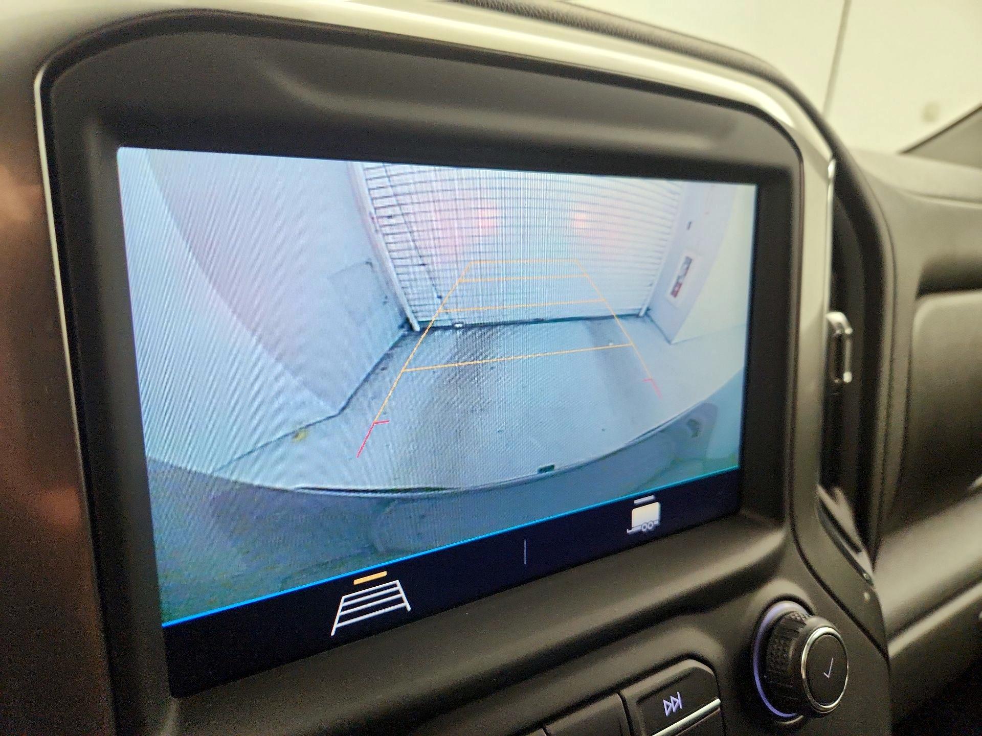 Thumbnail: 2021 Chevrolet Silverado 1500 - 14