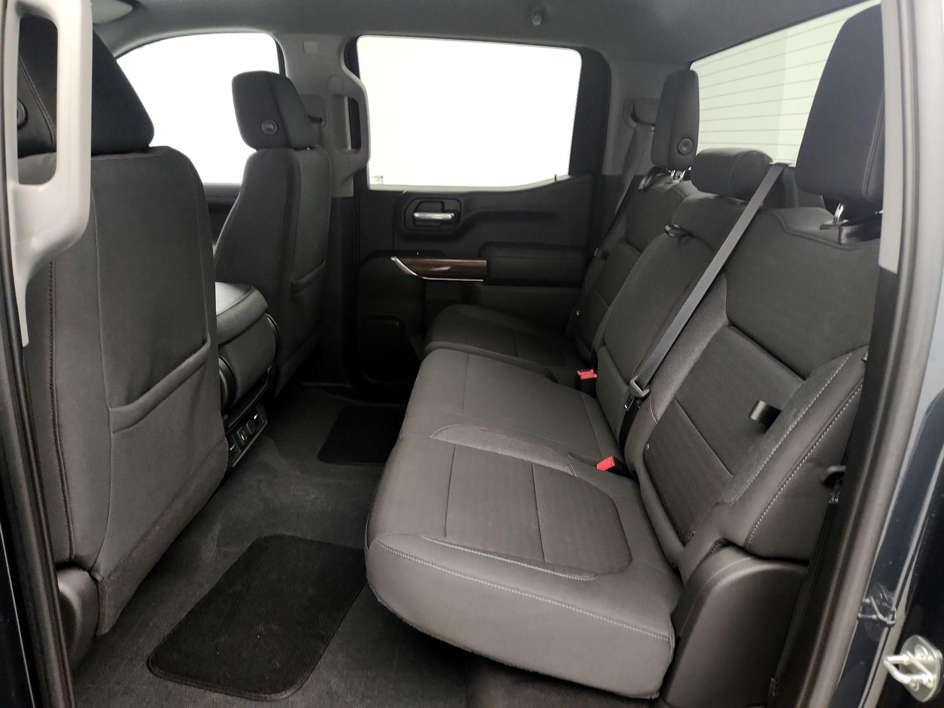 Thumbnail: 2021 Chevrolet Silverado 1500 - 19