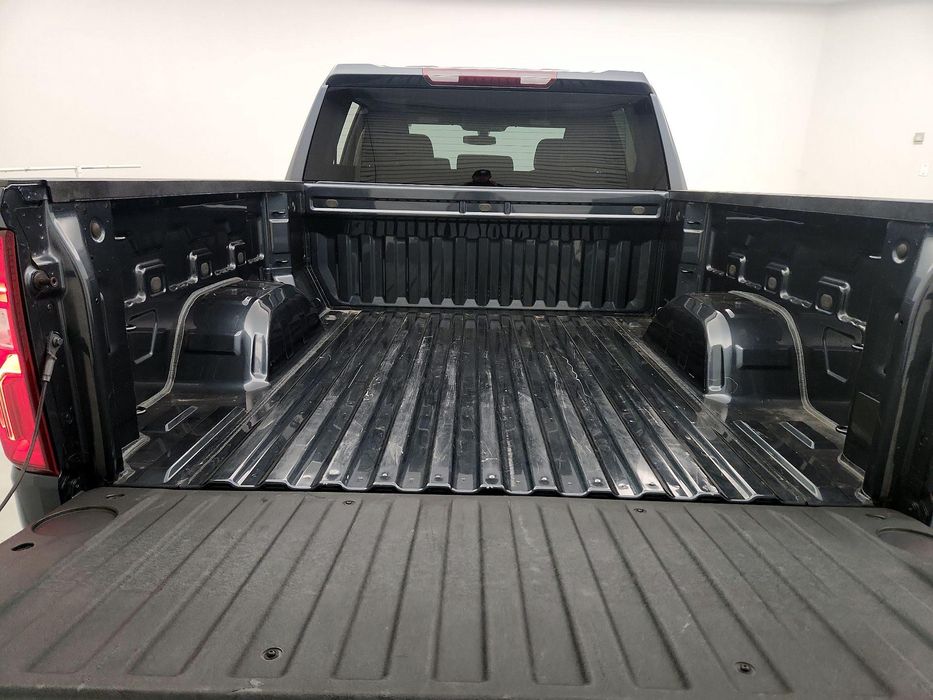 Thumbnail: 2021 Chevrolet Silverado 1500 - 20