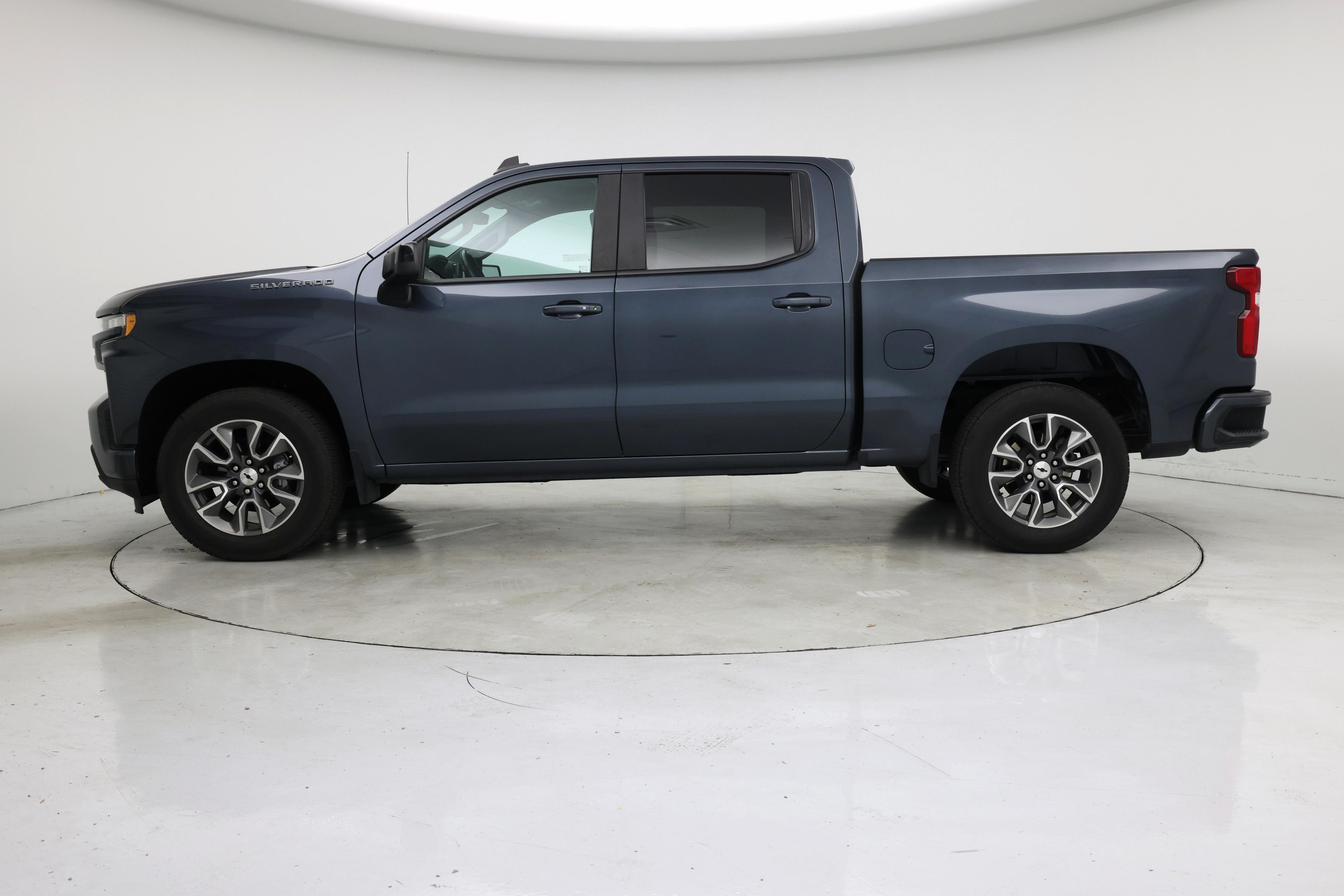 Thumbnail: 2021 Chevrolet Silverado 1500 - 3