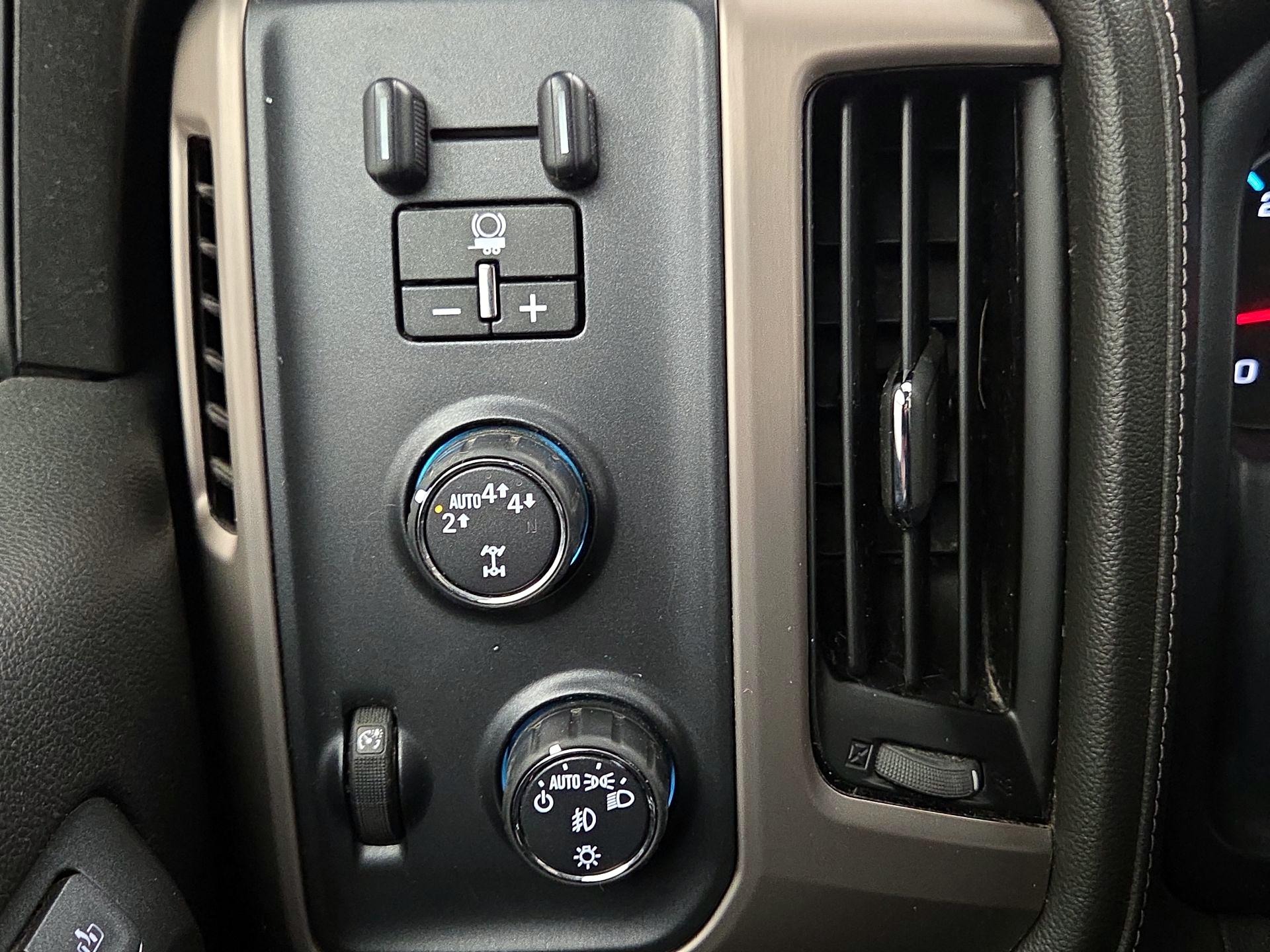 Thumbnail: 2017 GMC Sierra 1500 - 13