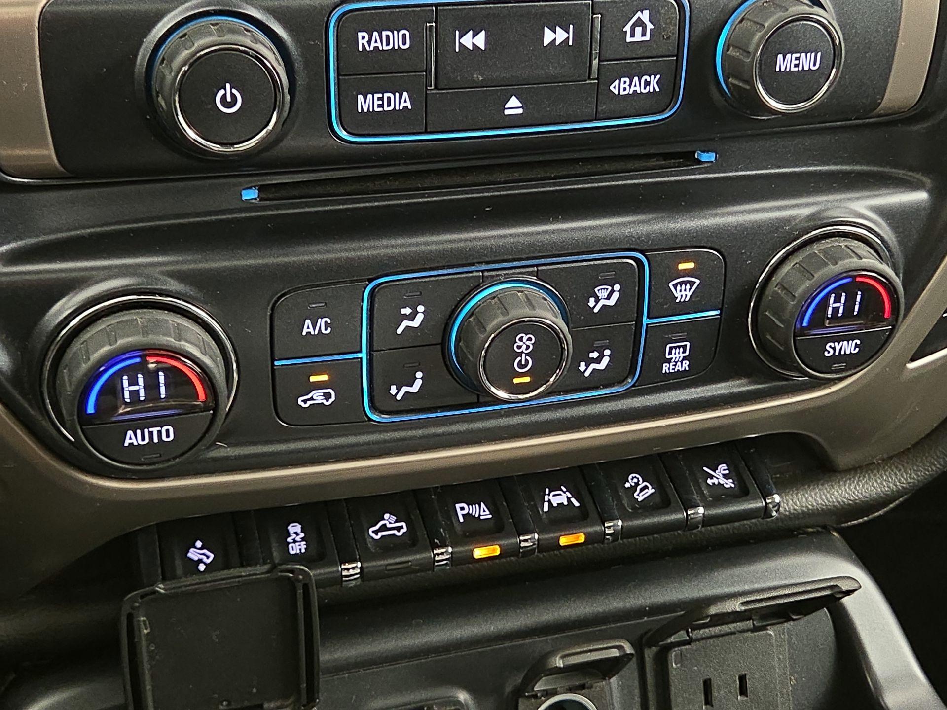 Thumbnail: 2017 GMC Sierra 1500 - 16