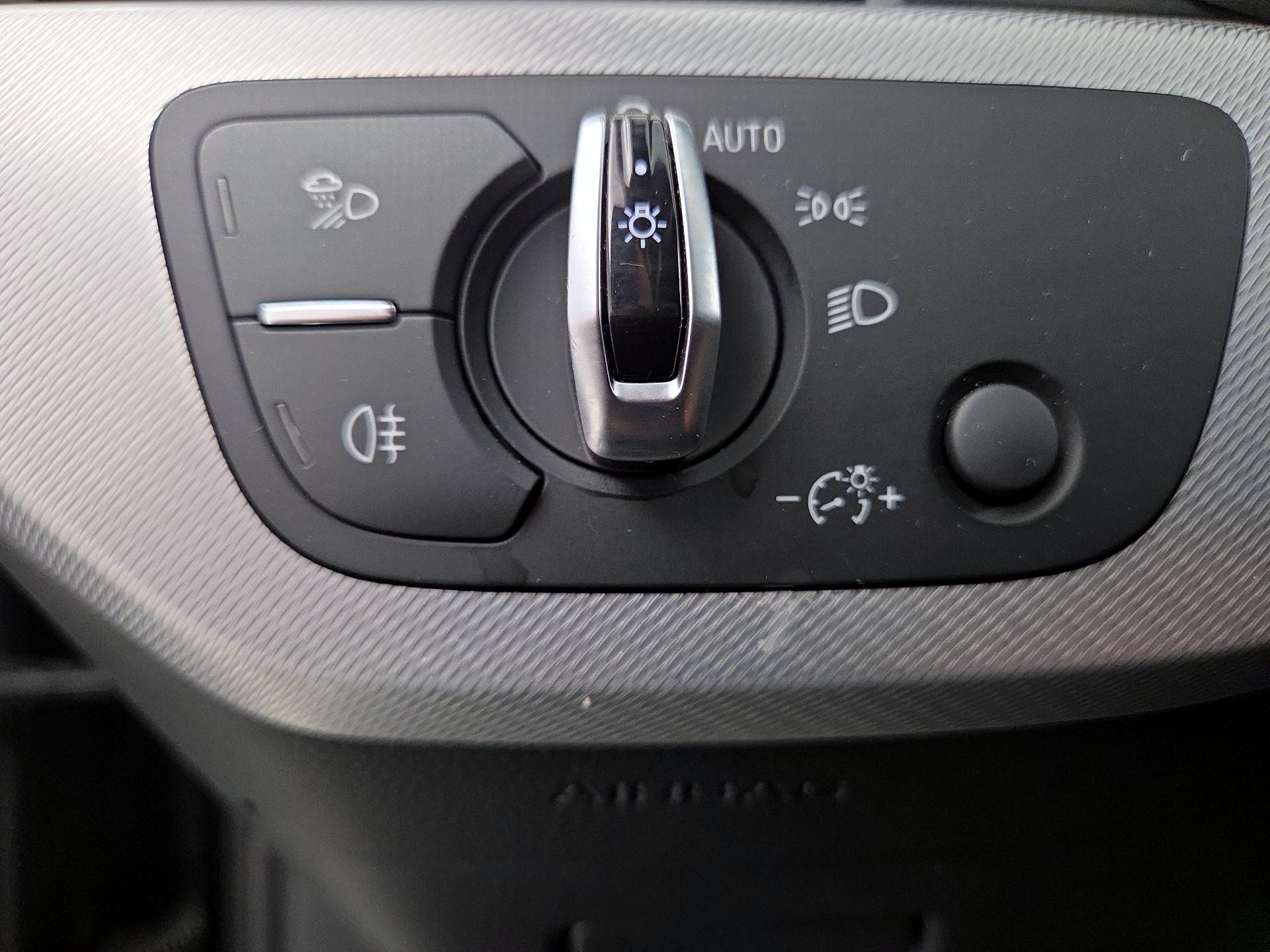 Thumbnail: 2017 Audi A4 - 13