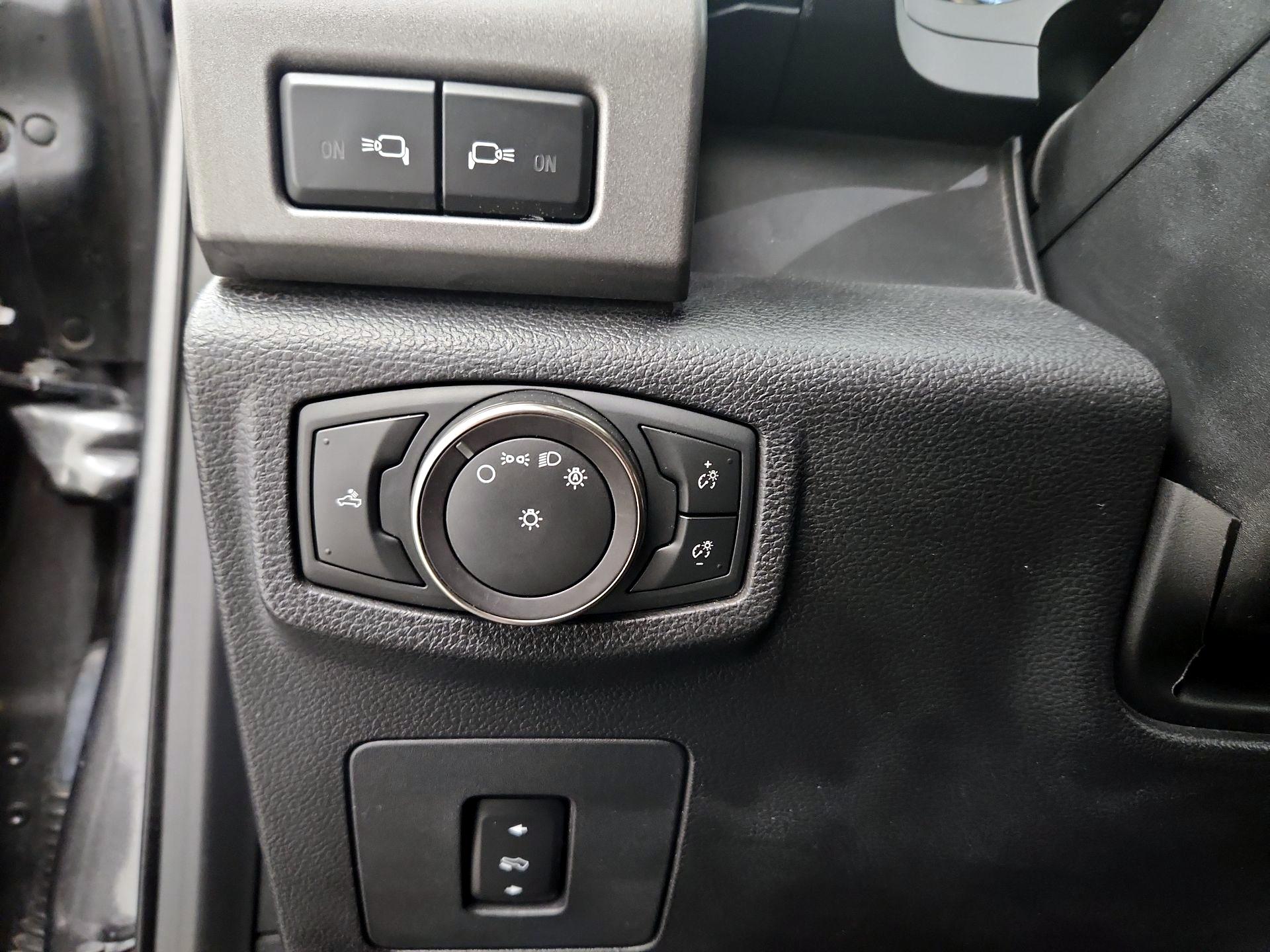 Thumbnail: 2018 Ford F-150 - 13