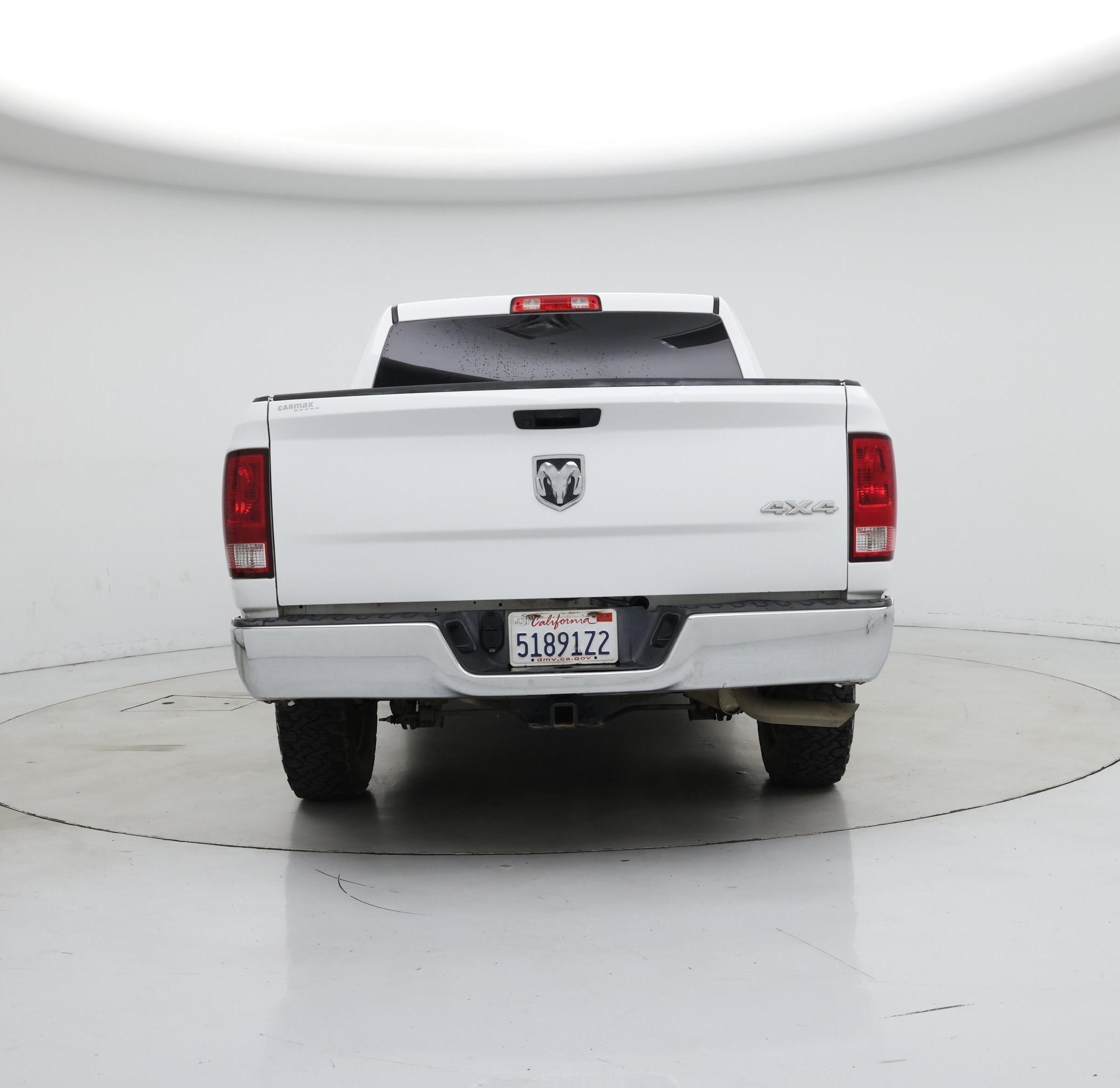 Thumbnail: 2019 RAM 1500 Classic - 6