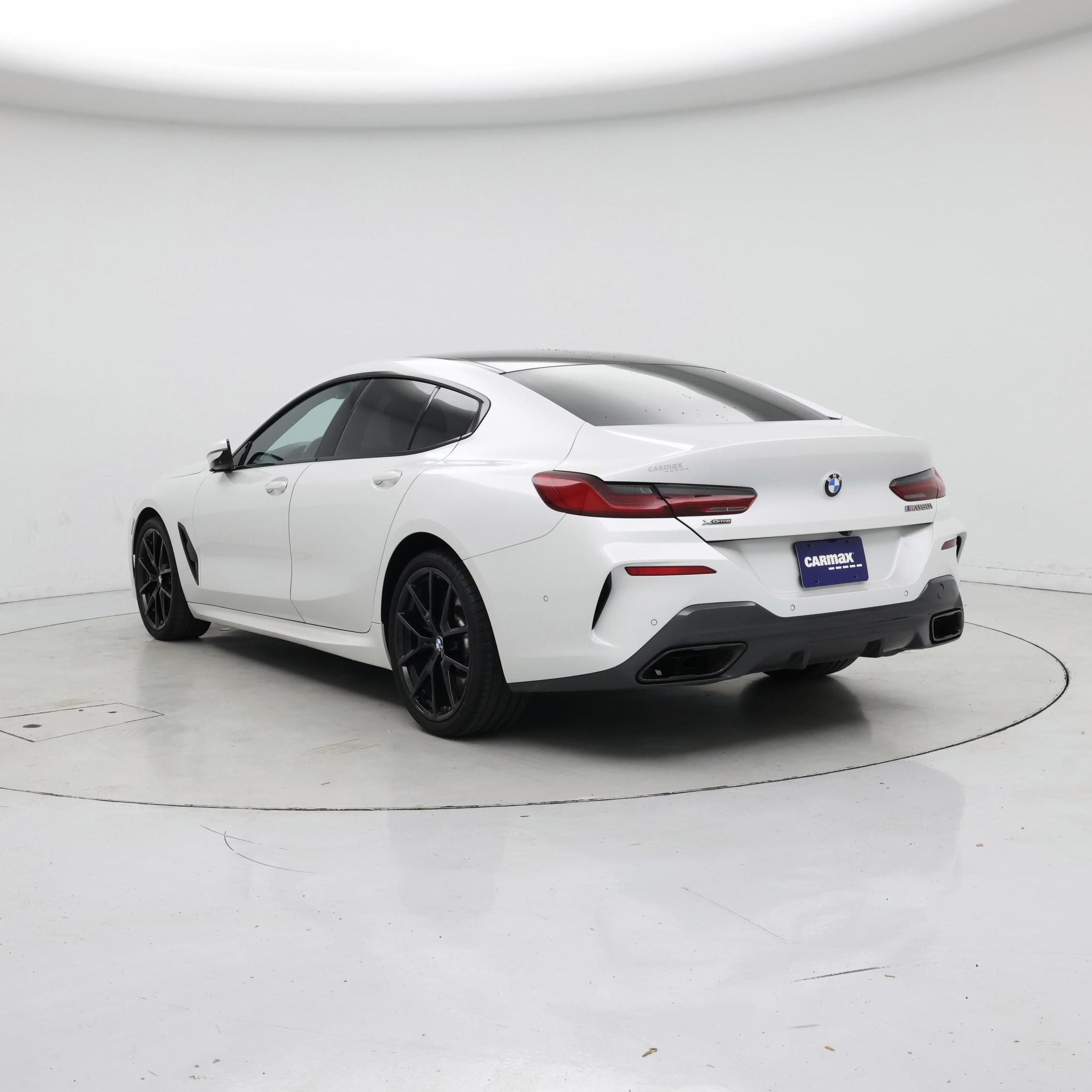 Thumbnail: 2022 BMW 8 Series - 2