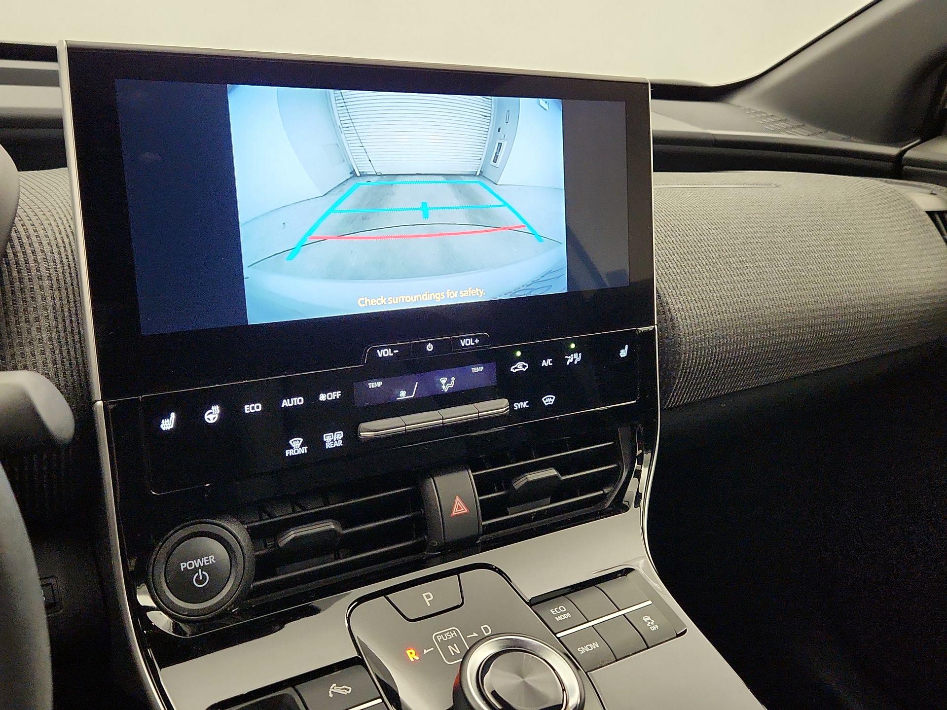 Thumbnail: 2024 Toyota bZ4X - 14