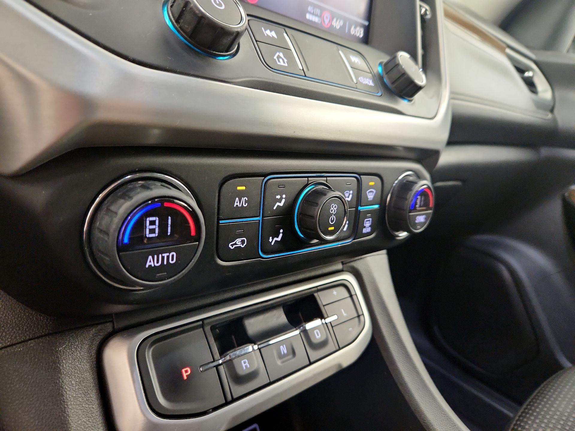 Thumbnail: 2020 GMC Acadia - 16