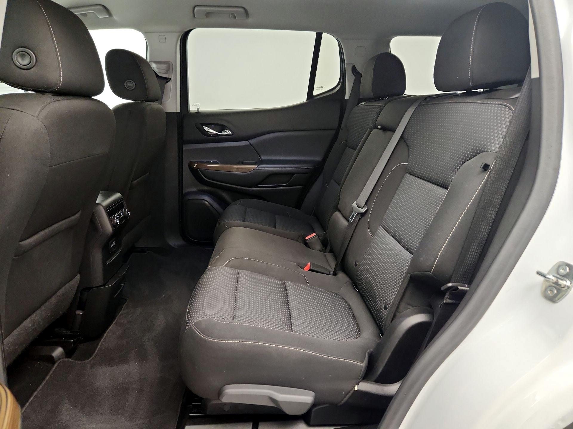 Thumbnail: 2020 GMC Acadia - 19