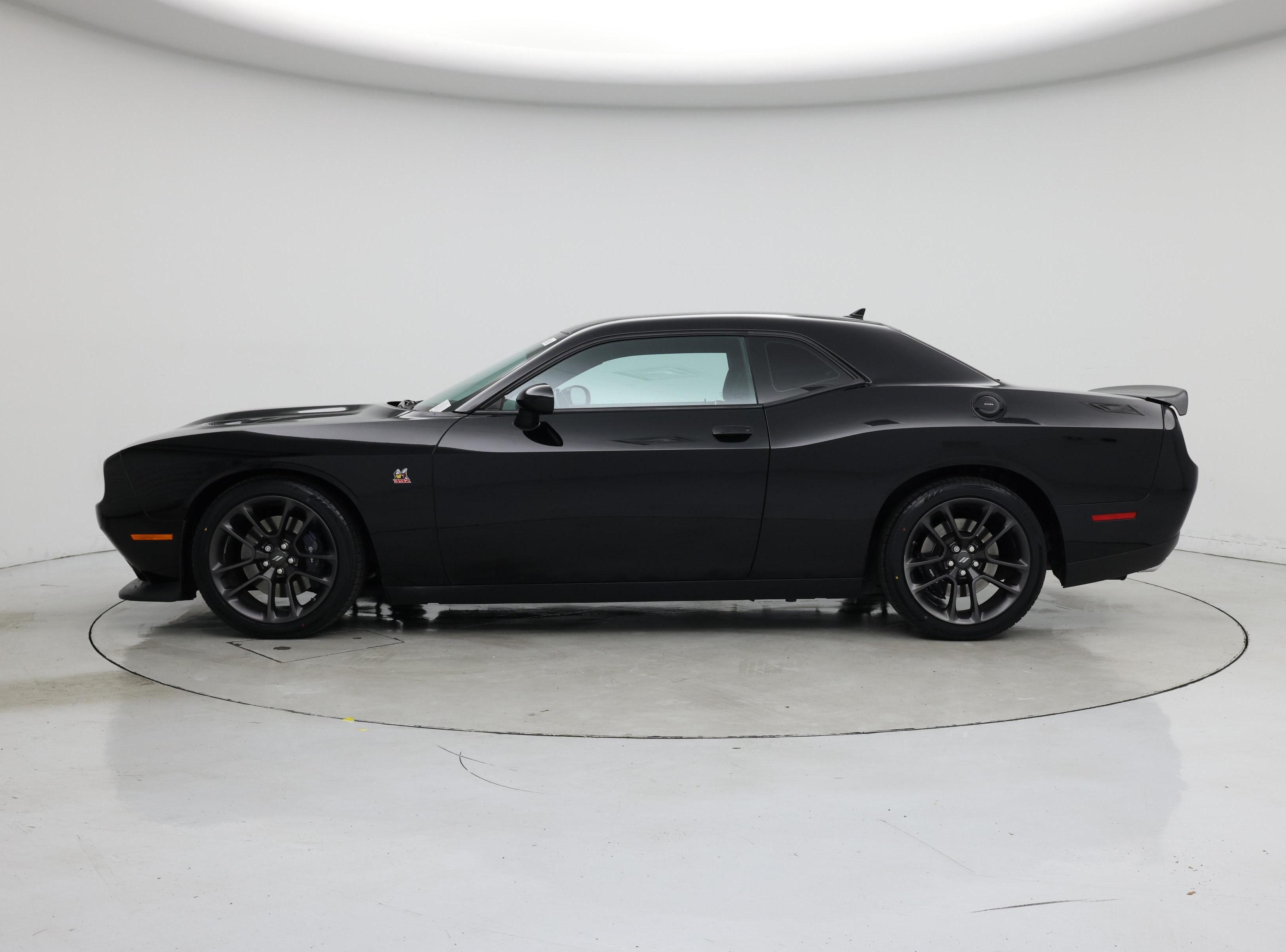 Thumbnail: 2021 Dodge Challenger - 3