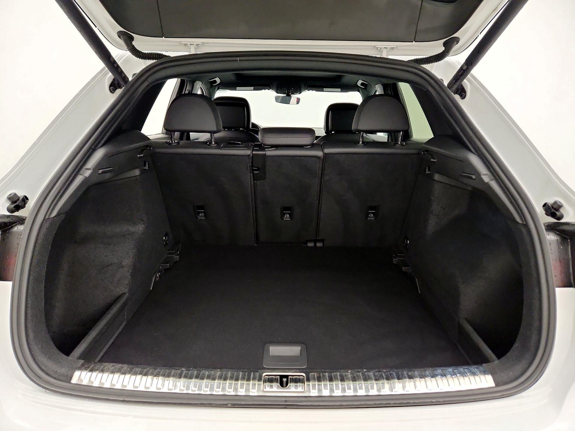 Thumbnail: 2022 Audi Q3 - 20