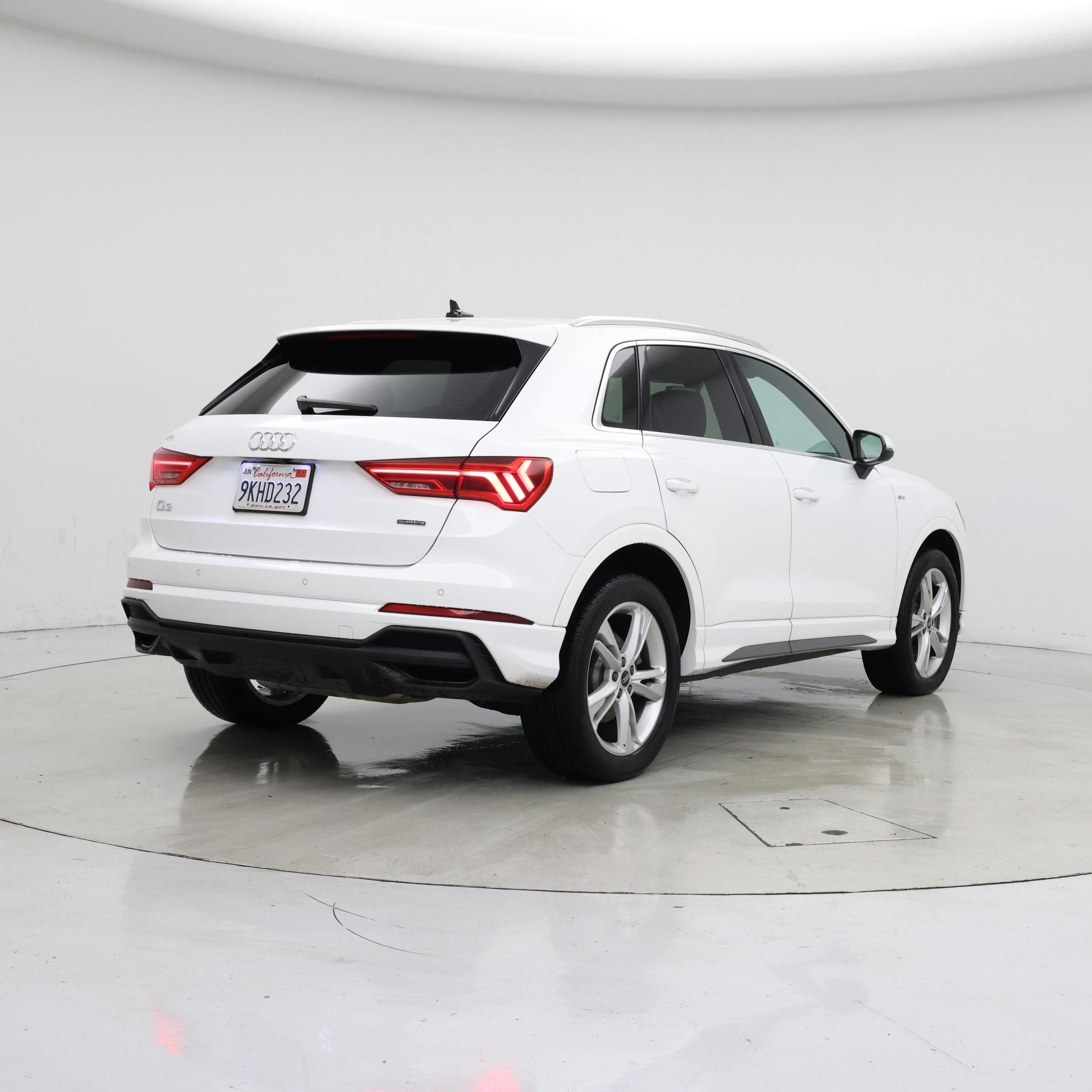 Thumbnail: 2022 Audi Q3 - 8