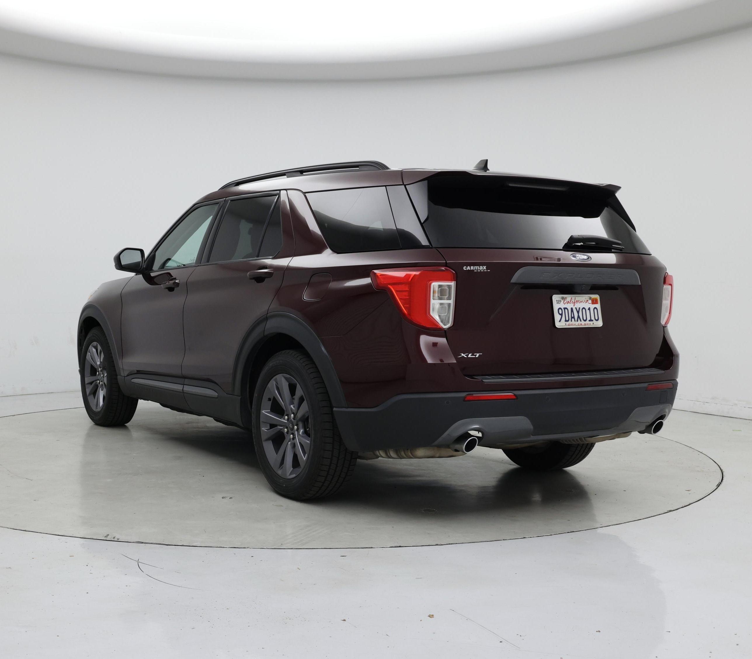 Thumbnail: 2022 Ford Explorer - 2